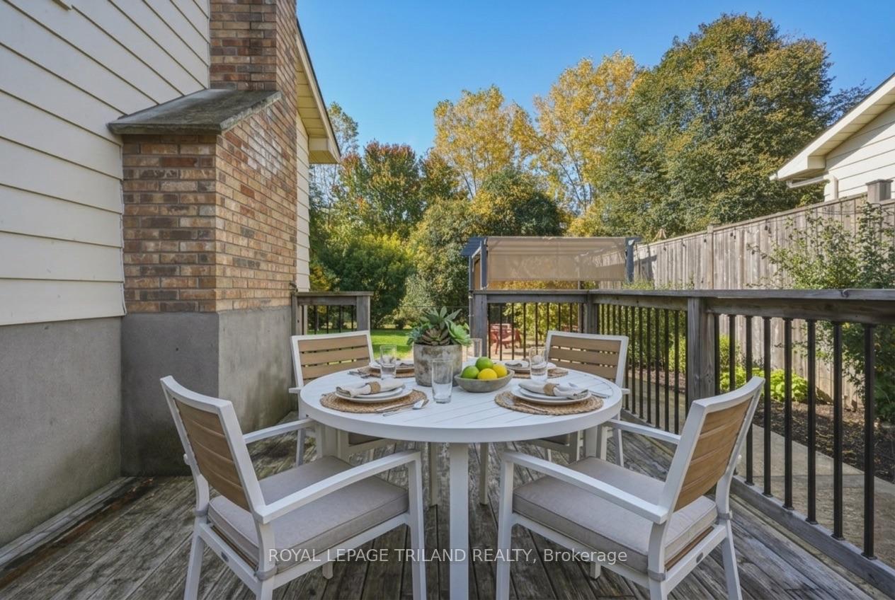 Photo 30 of 1345 Aldersbrook Road, London, North I — HOMEH