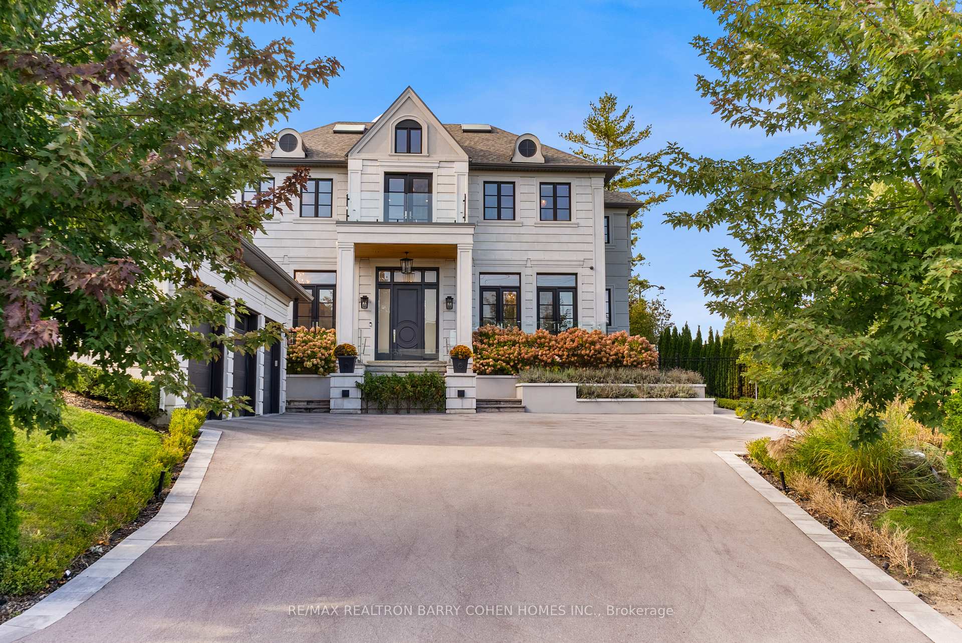 Photo 3 of 106 Davidson Drive, Vaughan, Islington Woods — HOMEH