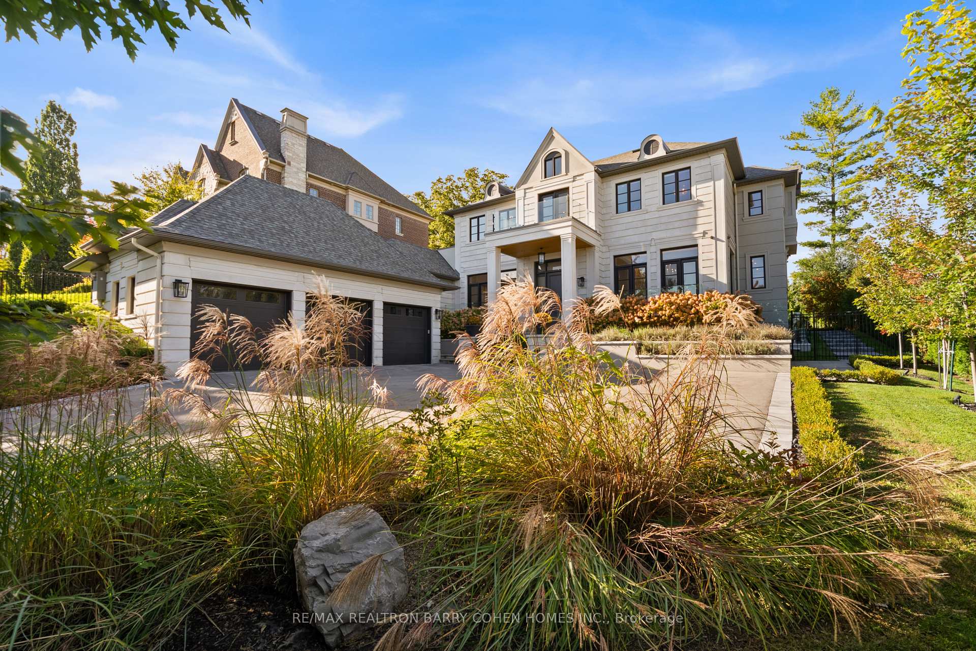 Photo 4 of 106 Davidson Drive, Vaughan, Islington Woods — HOMEH