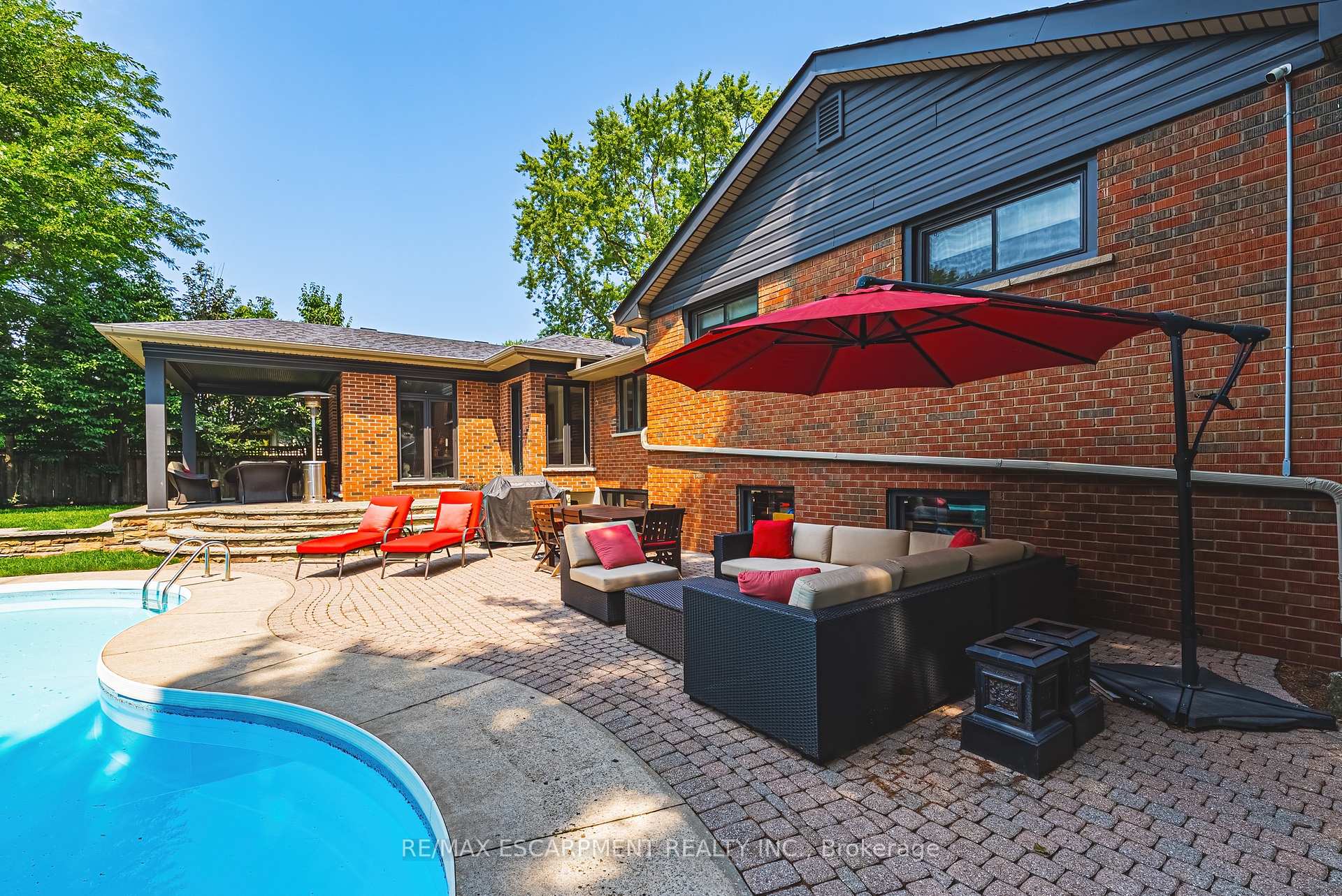 Photo 35 of 794 Falcon Boulevard, Burlington, LaSalle — HOMEH