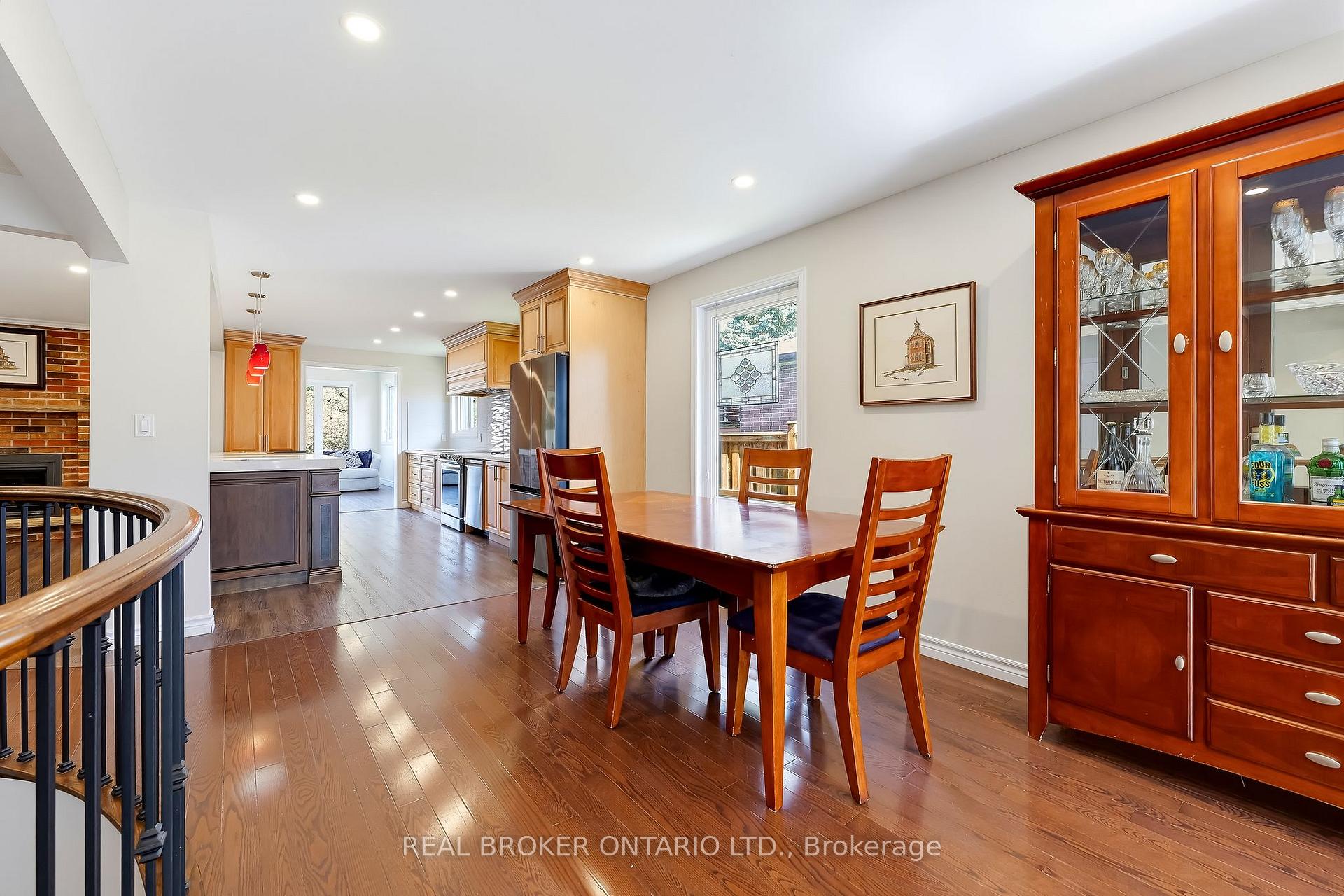 Photo 6 of 96 Munro Crescent, Uxbridge — HOMEH