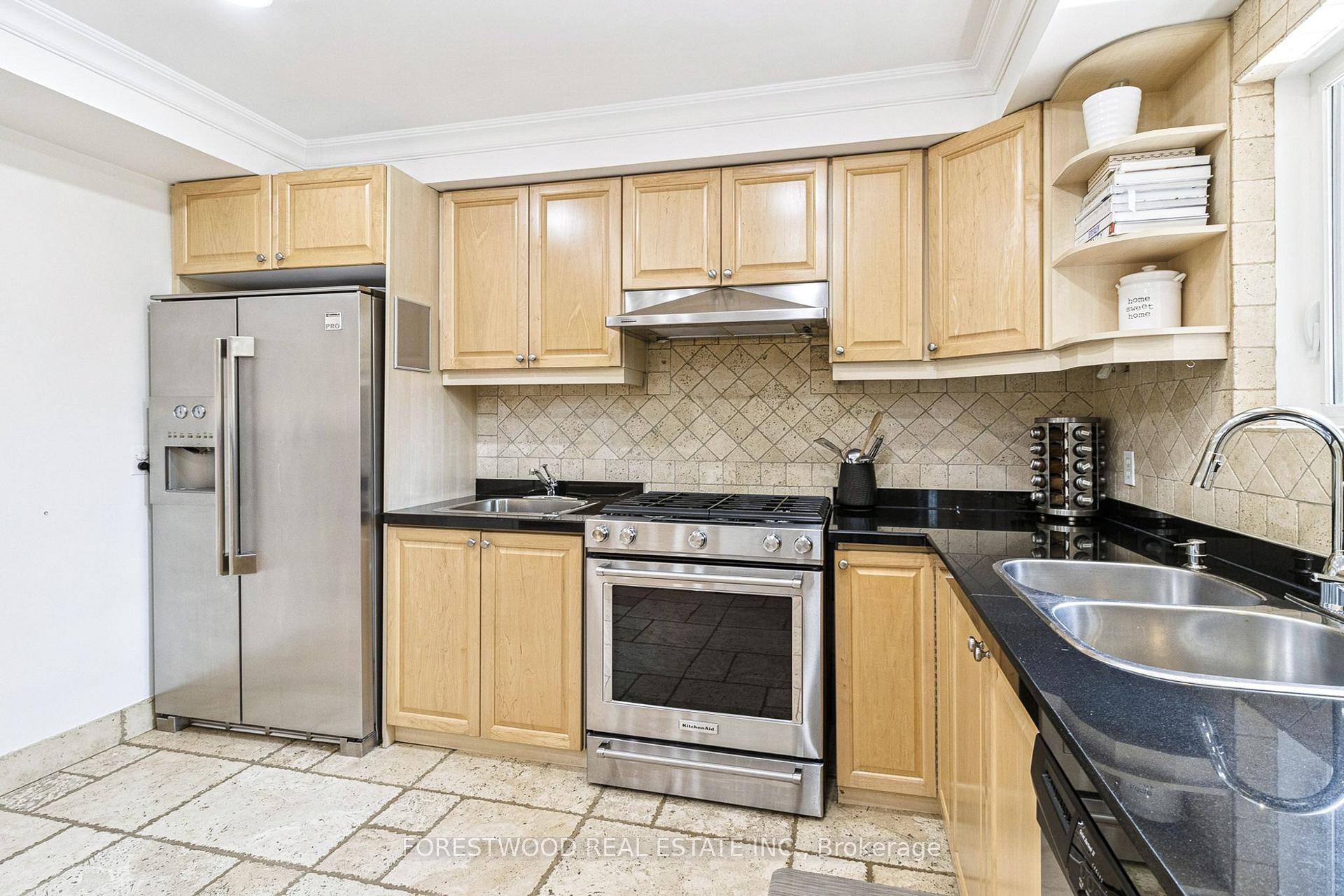 Photo 18 of 37 Almore Avenue, North York, Clanton Park — HOMEH