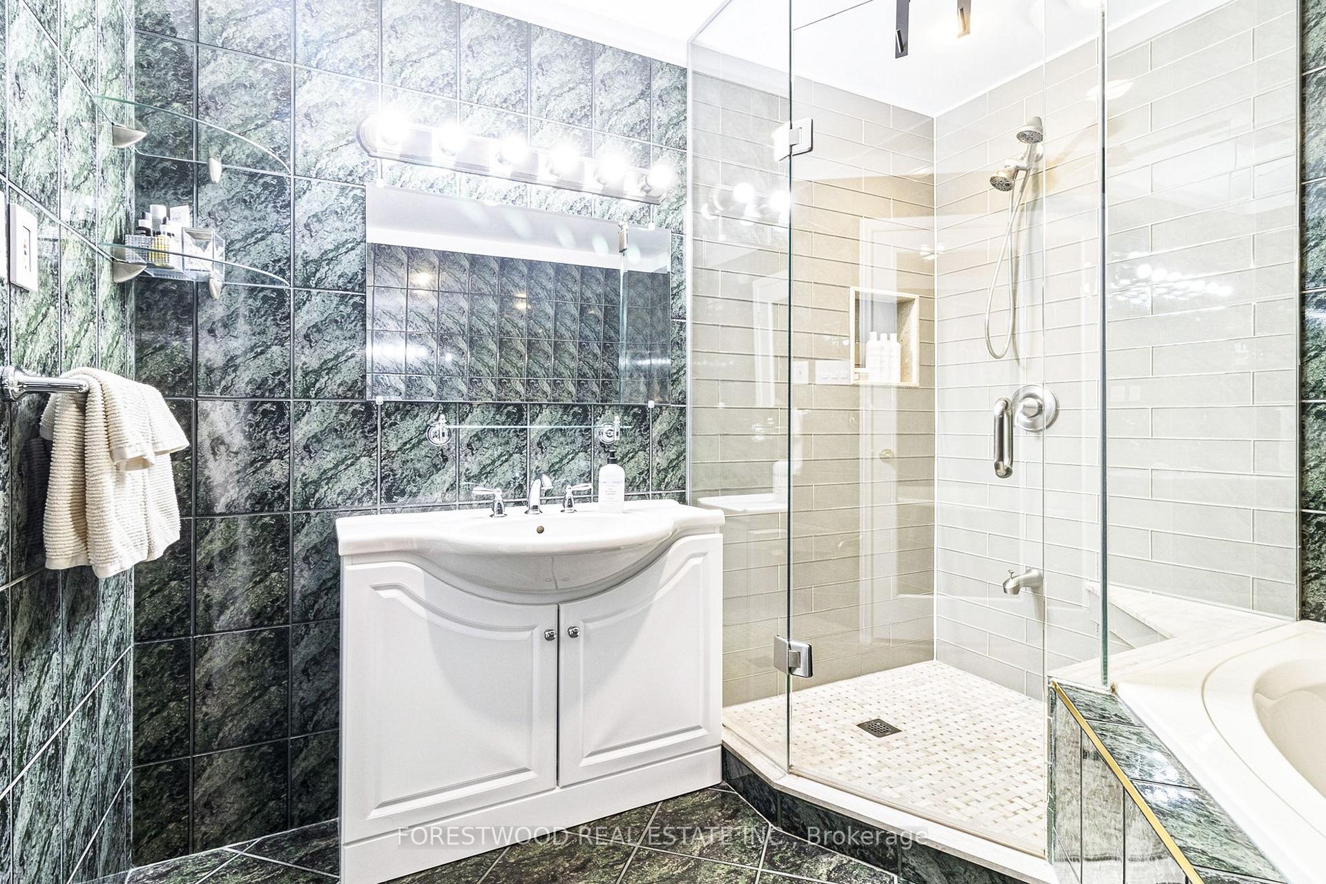 Photo 25 of 37 Almore Avenue, North York, Clanton Park — HOMEH