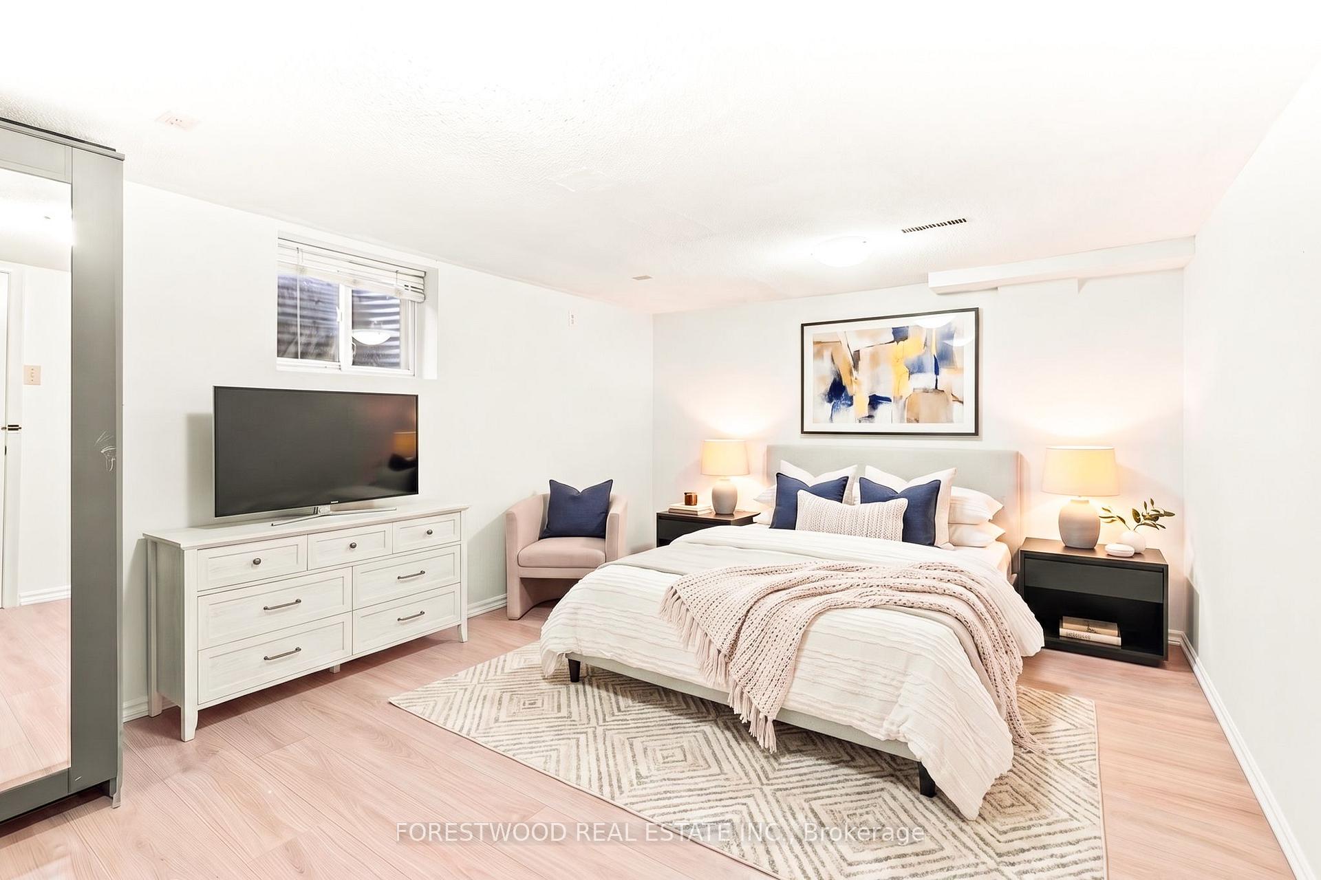 Photo 38 of 37 Almore Avenue, North York, Clanton Park — HOMEH