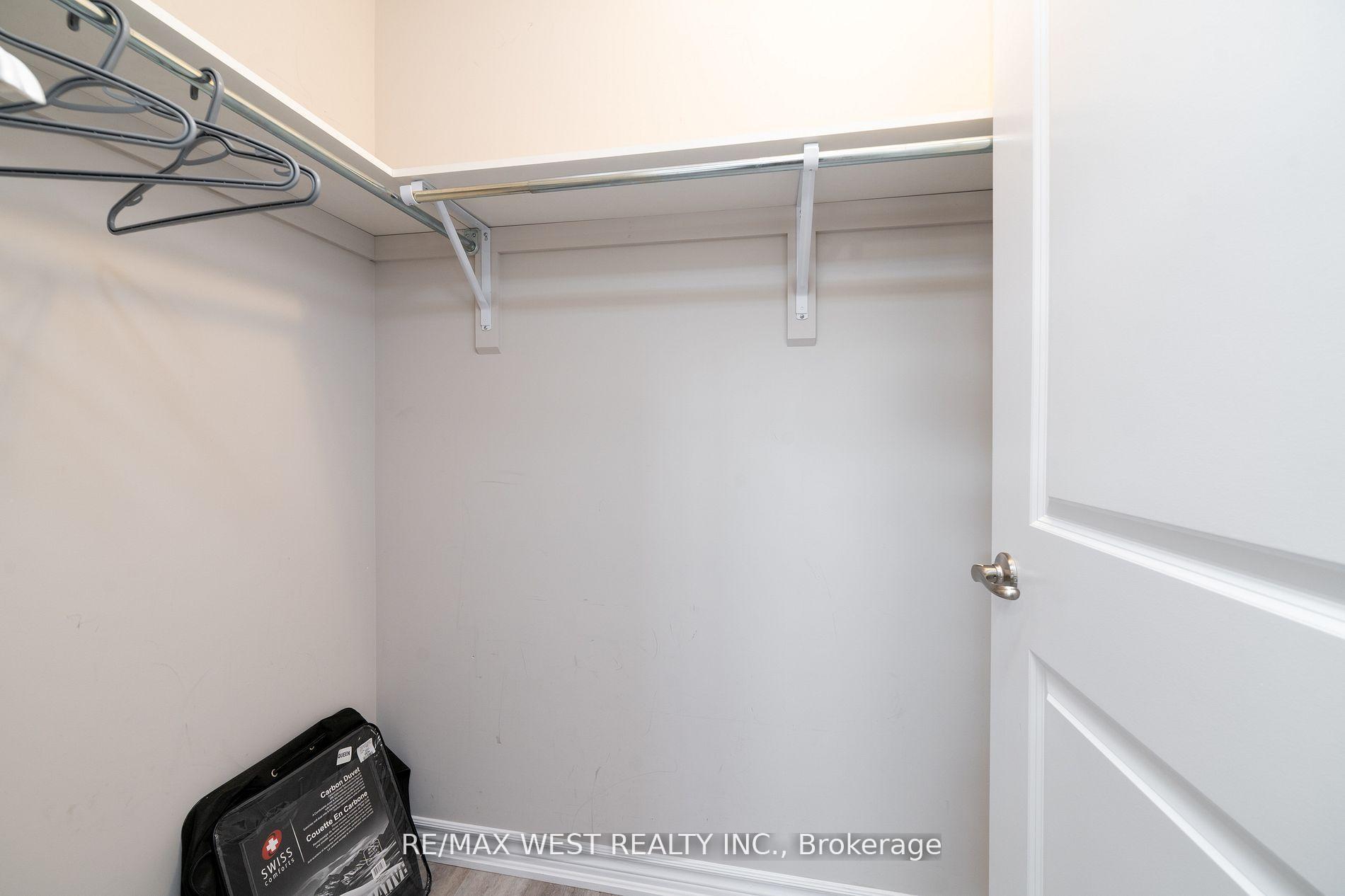 Photo 16 of Unit 44, 324 Equestrian Way, Cambridge, Preston Heights — HOMEH