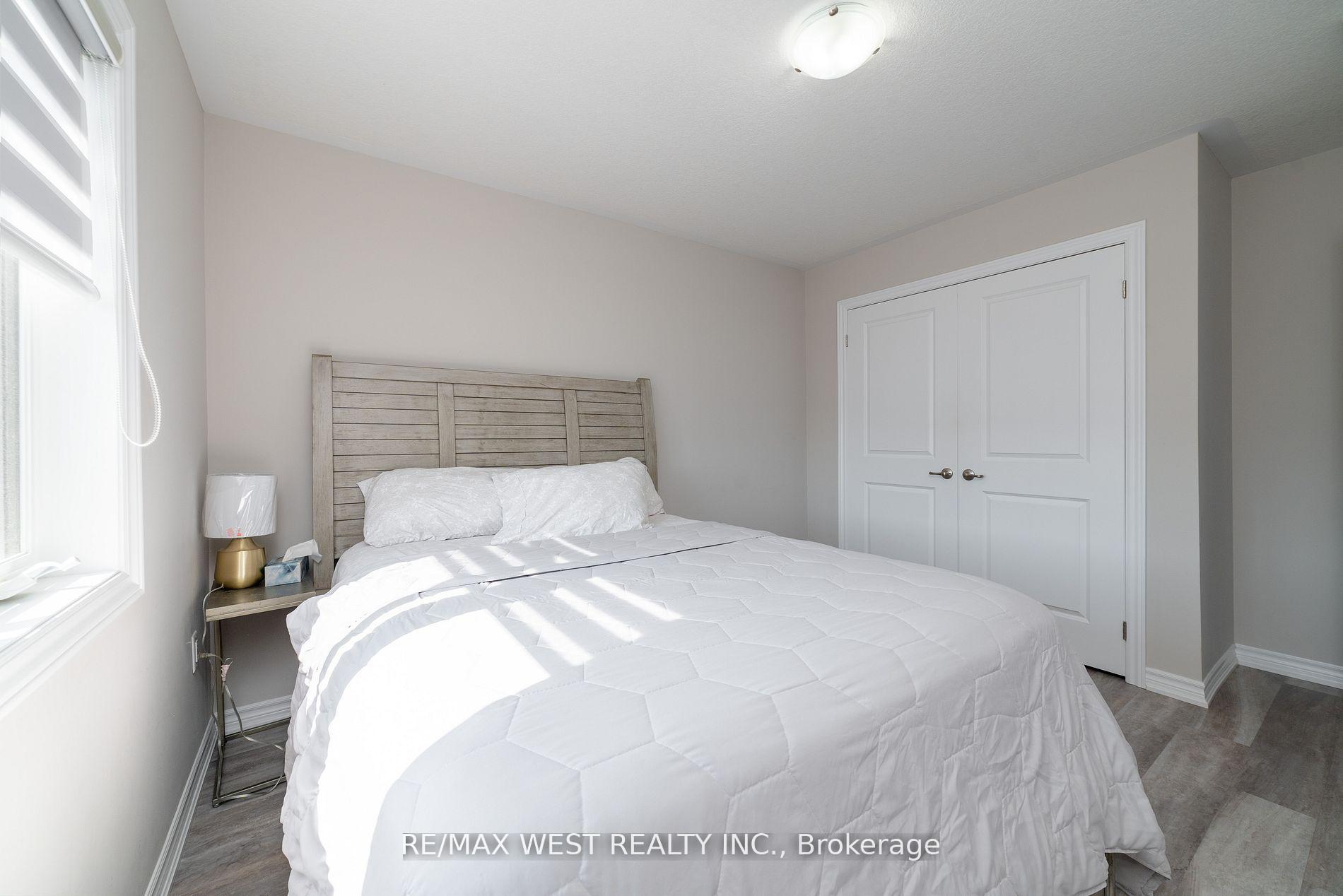 Photo 18 of Unit 44, 324 Equestrian Way, Cambridge, Preston Heights — HOMEH
