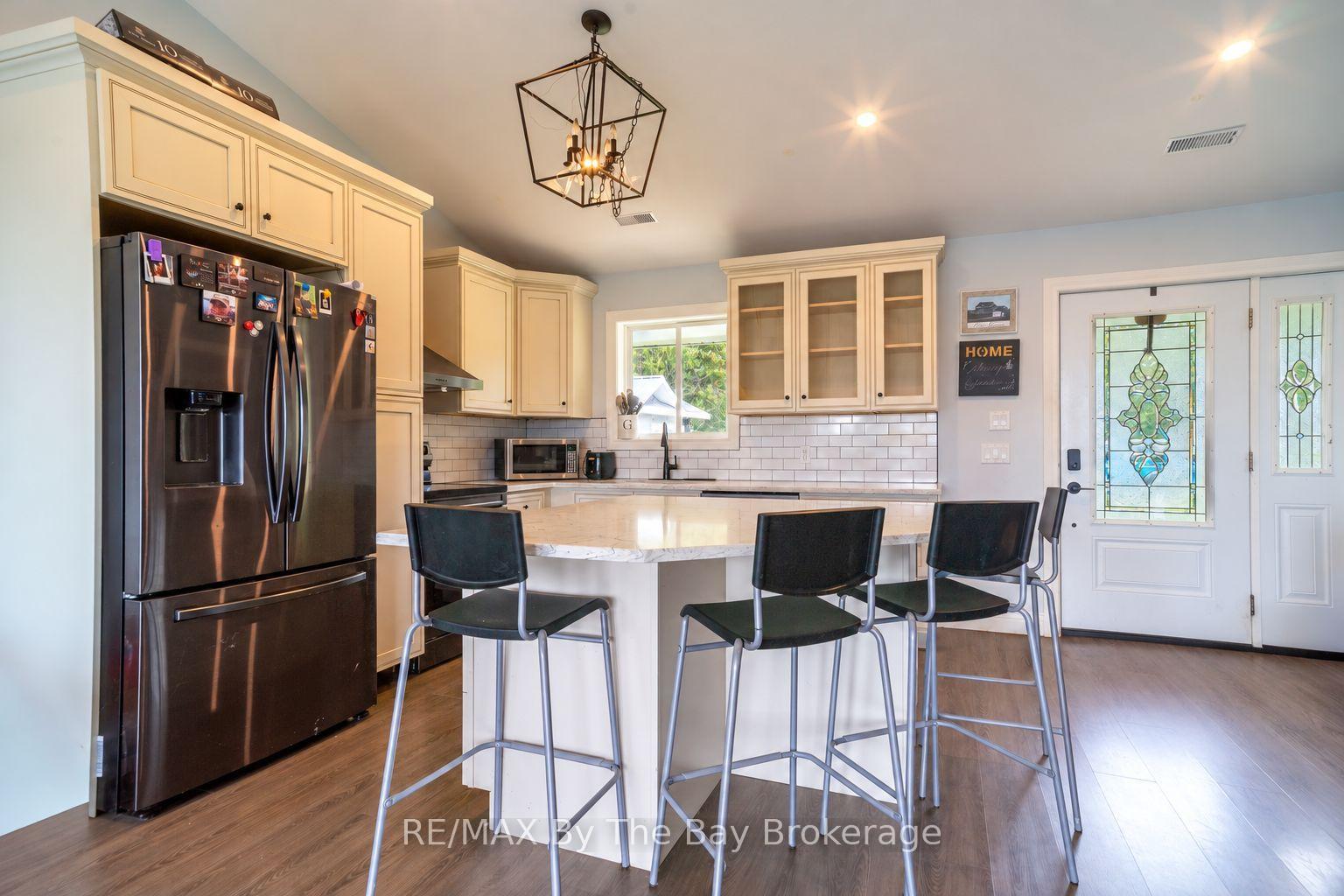 Photo 4 of 444557 Concession 8 Road, West Grey — HOMEH
