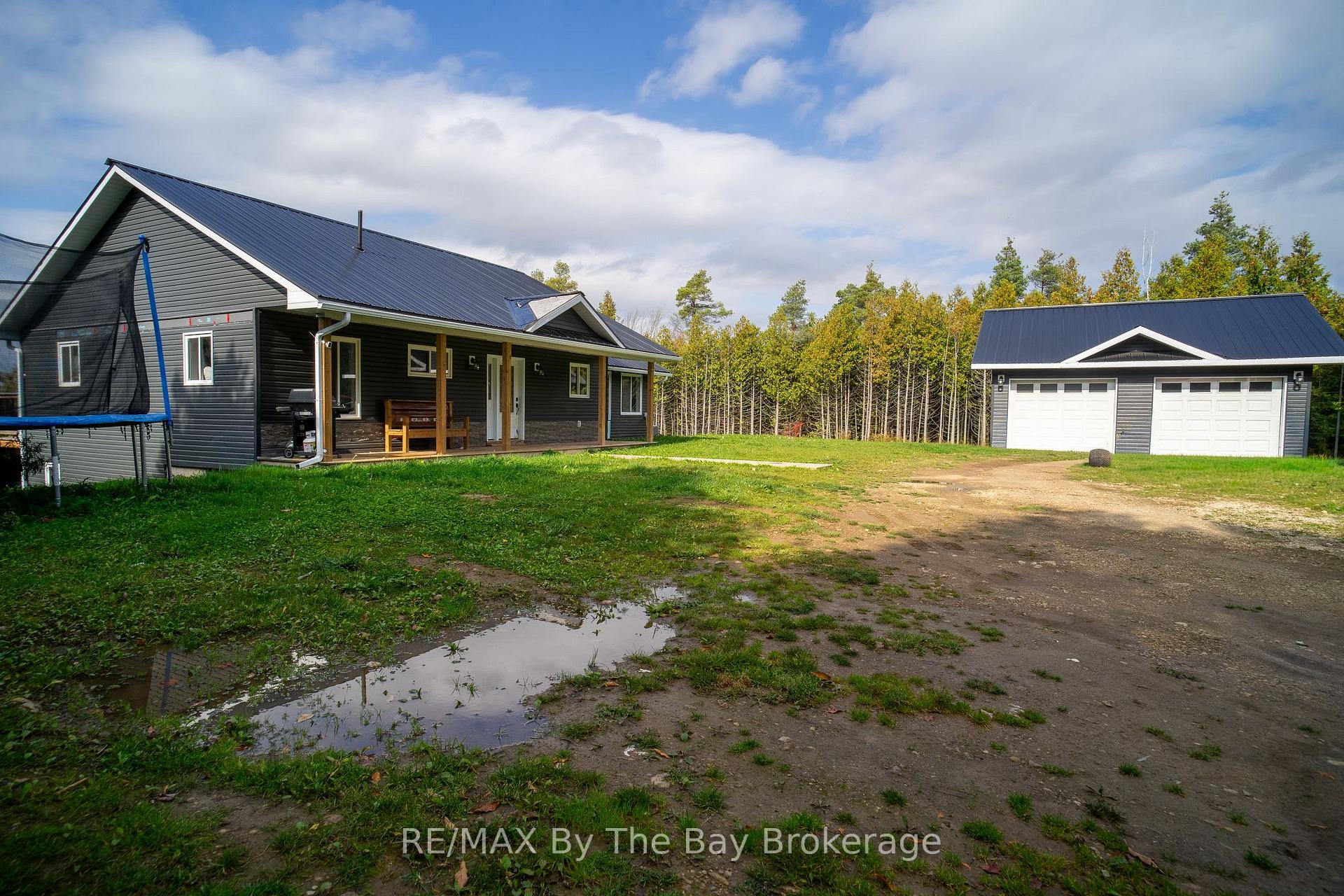 Photo 10 of 444557 Concession 8 Road, West Grey — HOMEH