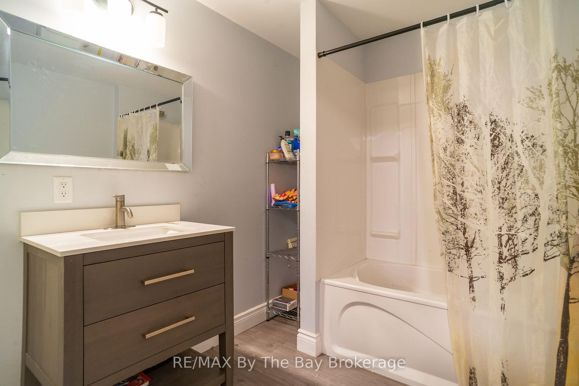 Photo 24 of 444557 Concession 8 Road, West Grey — HOMEH