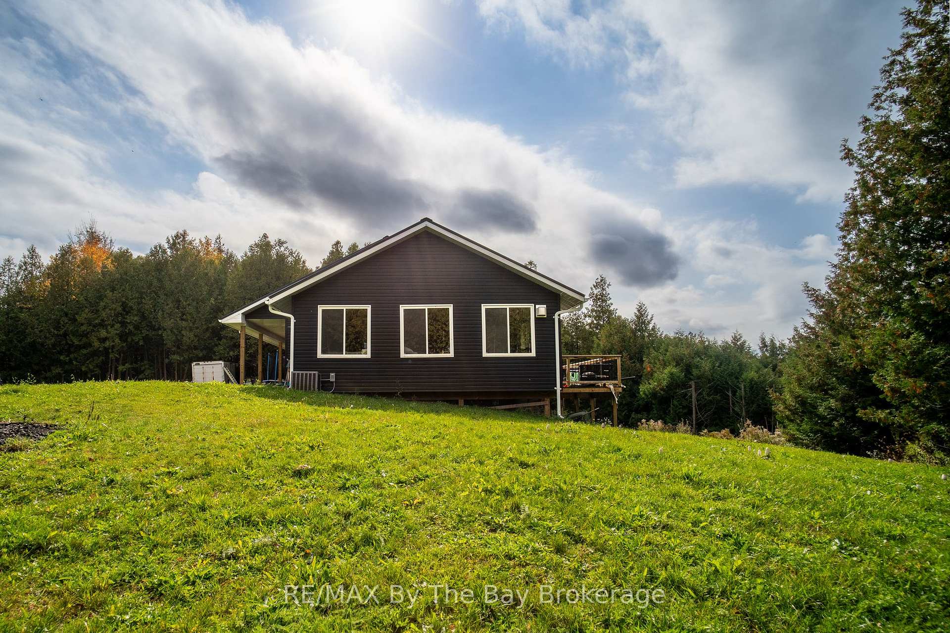 Photo 28 of 444557 Concession 8 Road, West Grey — HOMEH