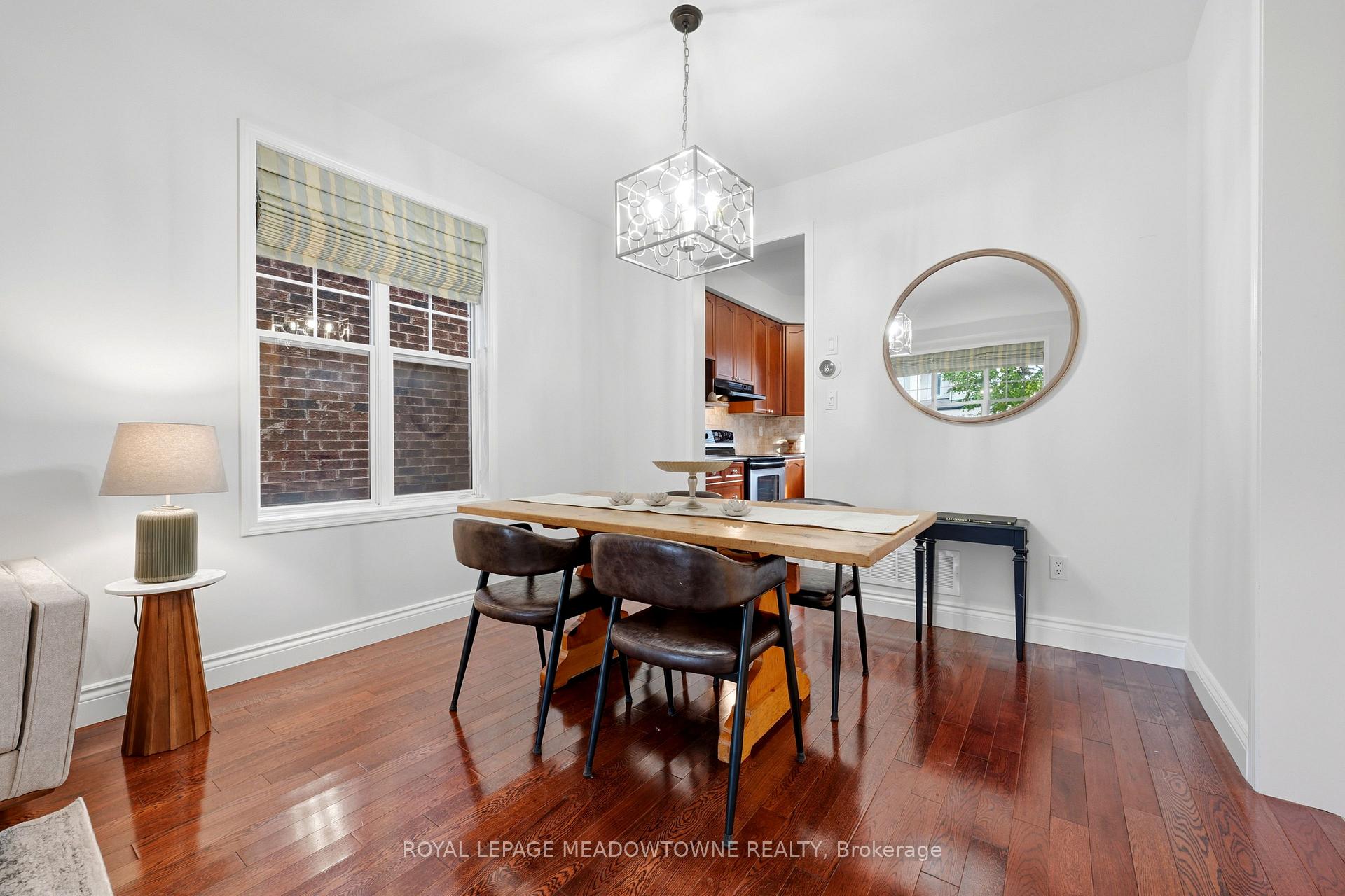 Photo 10 of 721 Switzer Crescent, Milton, Coates — HOMEH