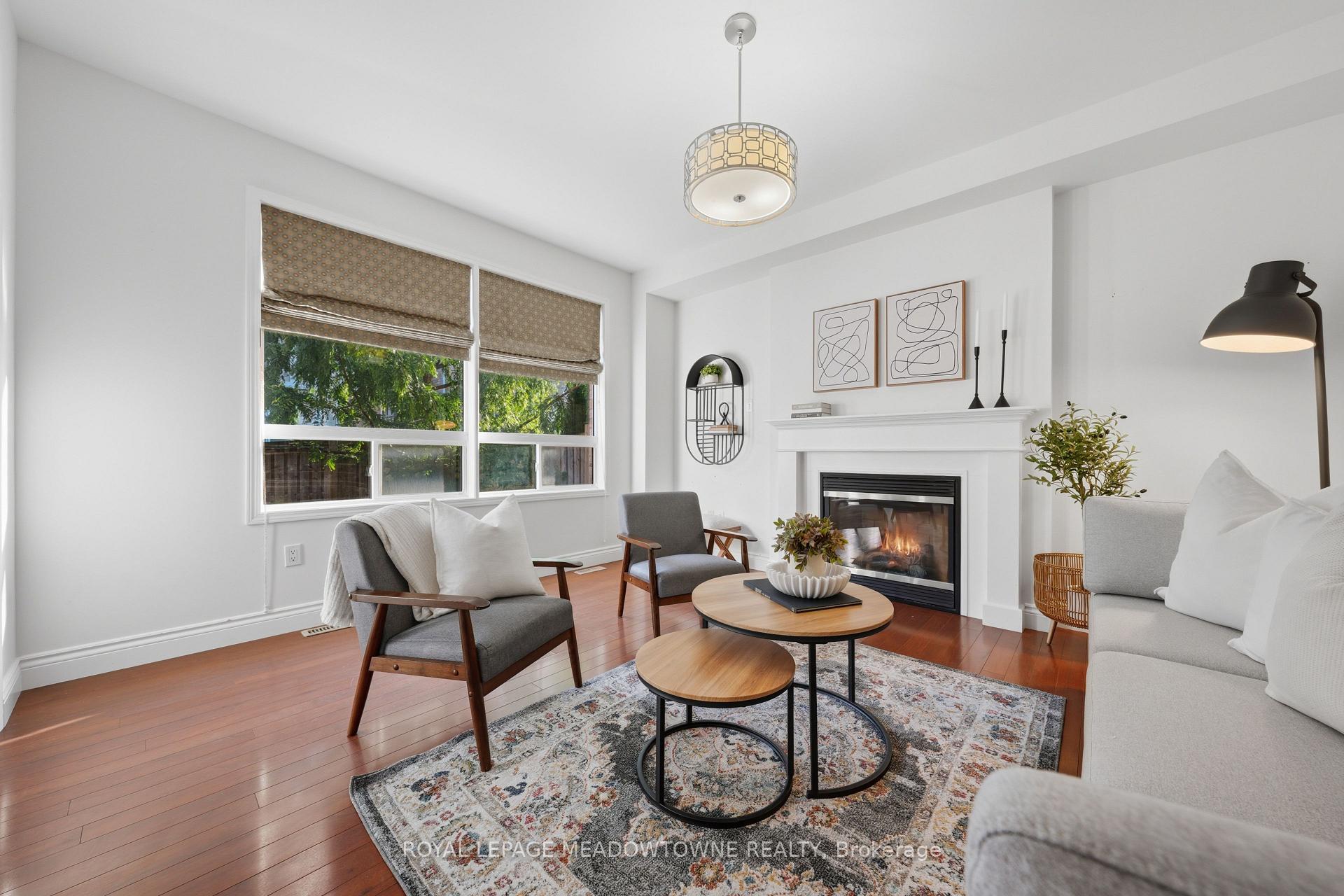 Photo 23 of 721 Switzer Crescent, Milton, Coates — HOMEH