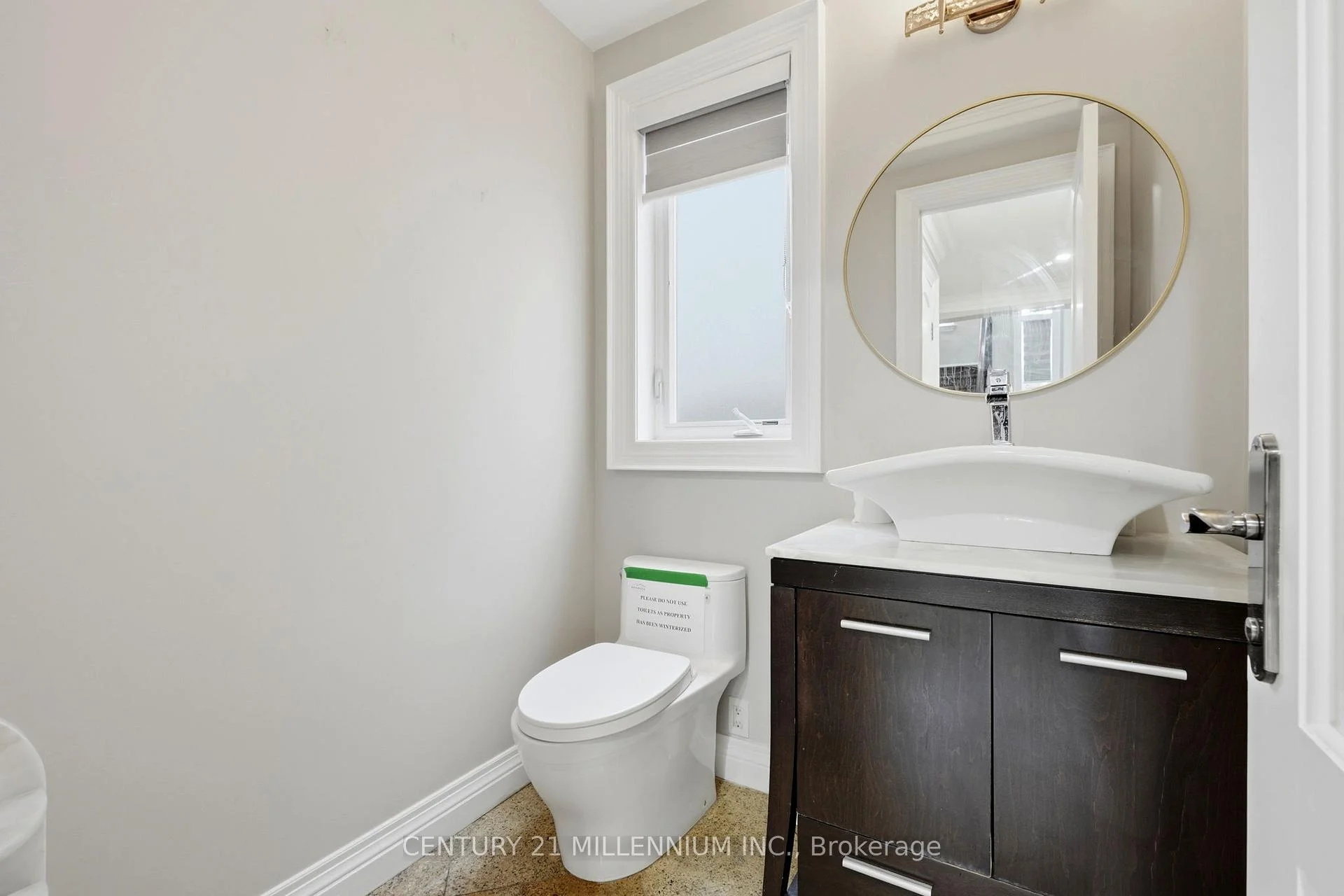 Photo 19 of 99 Fairview Road W, Mississauga, Fairview — HOMEH