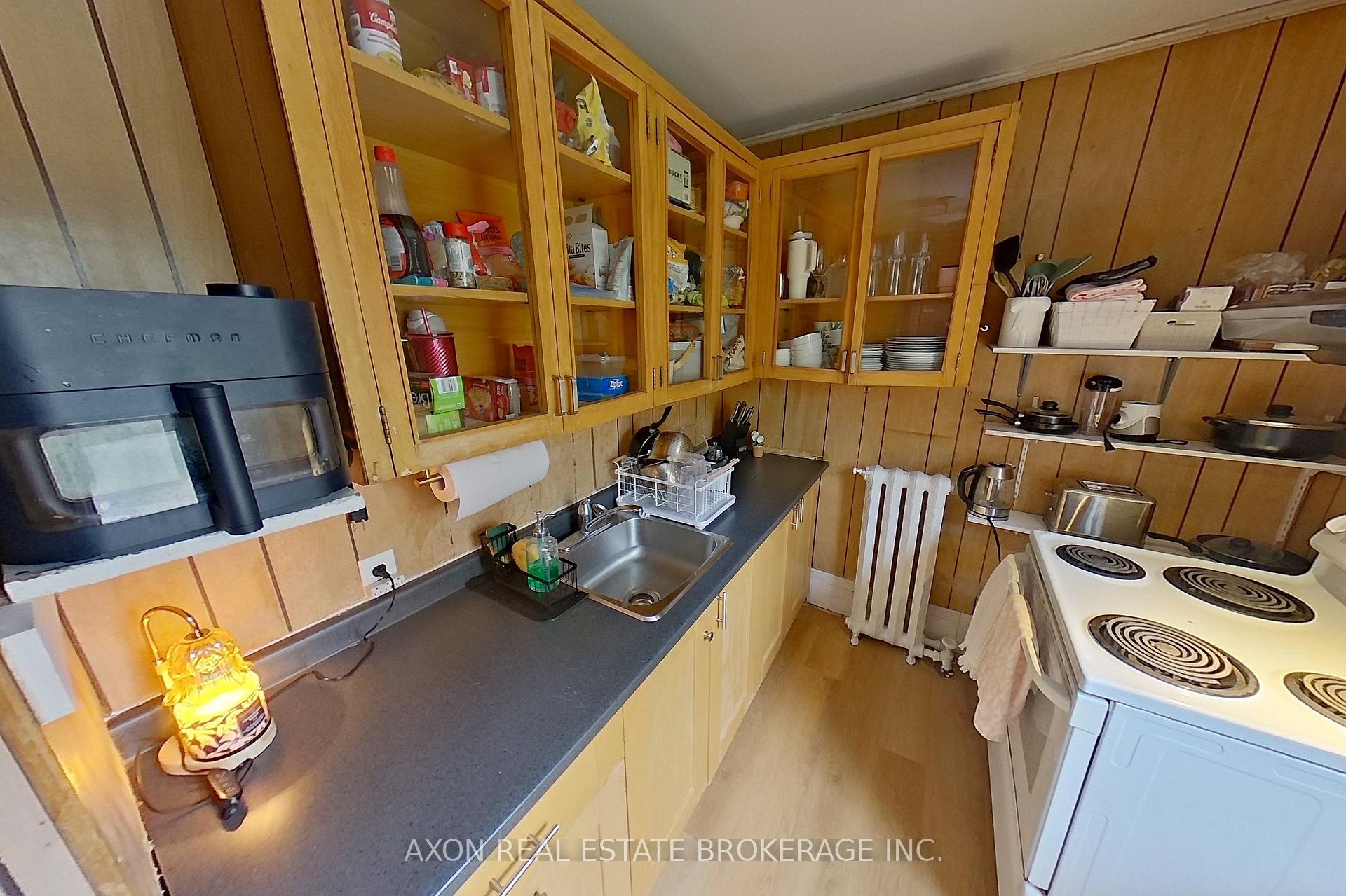 Photo 17 of 220 Frontenac Street, Kingston, Central City East — HOMEH