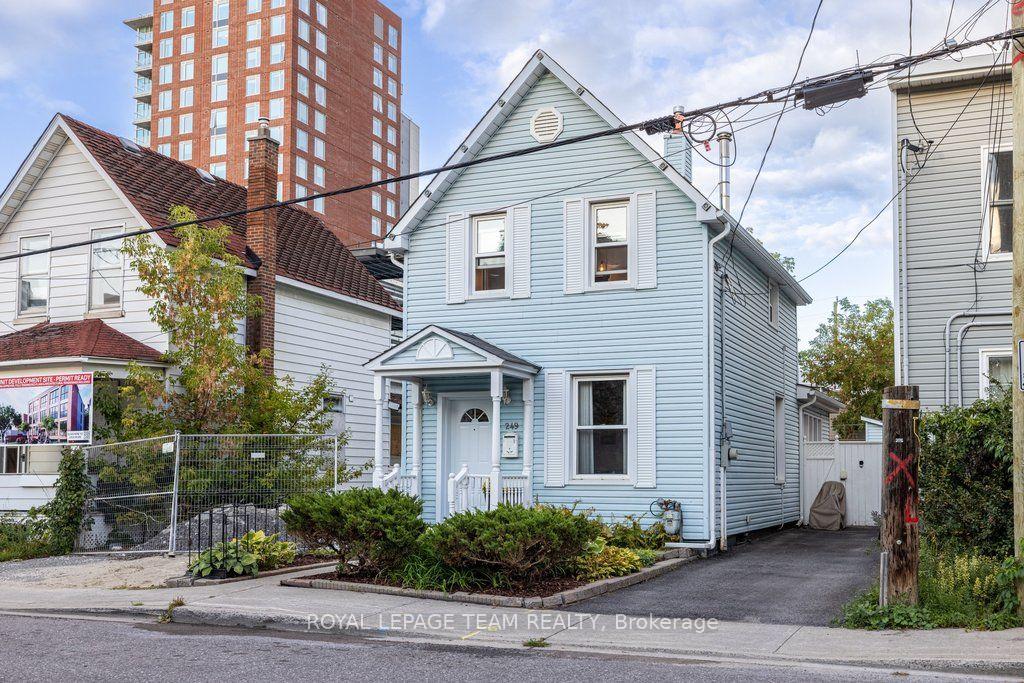 Photo of 249 Hinchey Avenue
