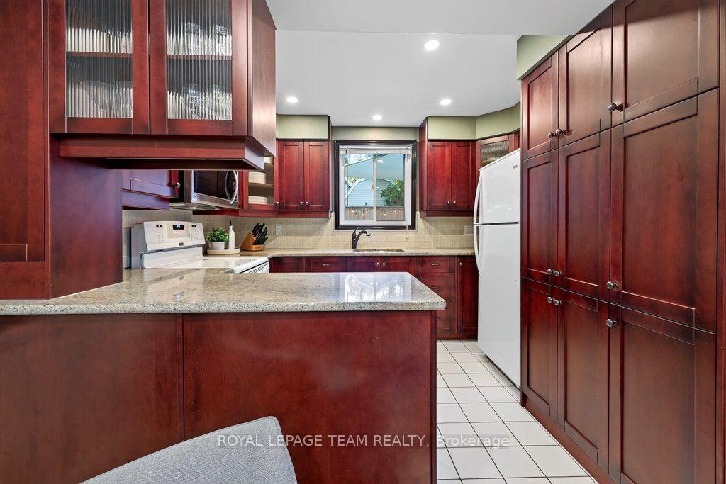 Photo 14 of 249 Hinchey Avenue, Ottawa, Hintonburg — HOMEH