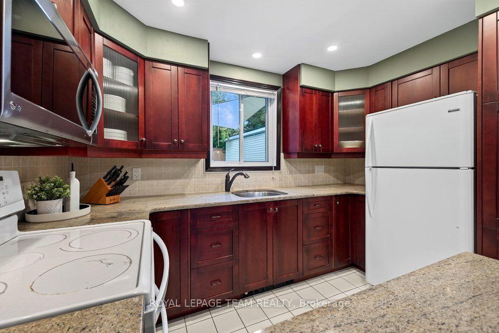 Photo 17 of 249 Hinchey Avenue, Ottawa, Hintonburg — HOMEH