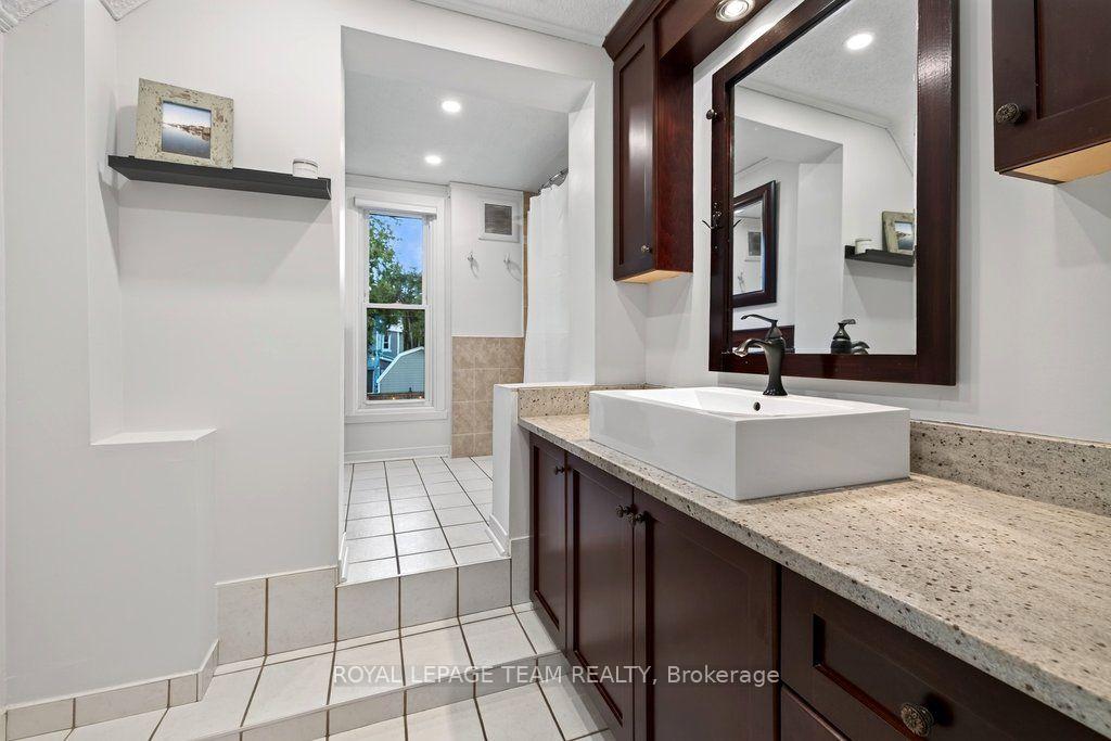 Photo 26 of 249 Hinchey Avenue, Ottawa, Hintonburg — HOMEH