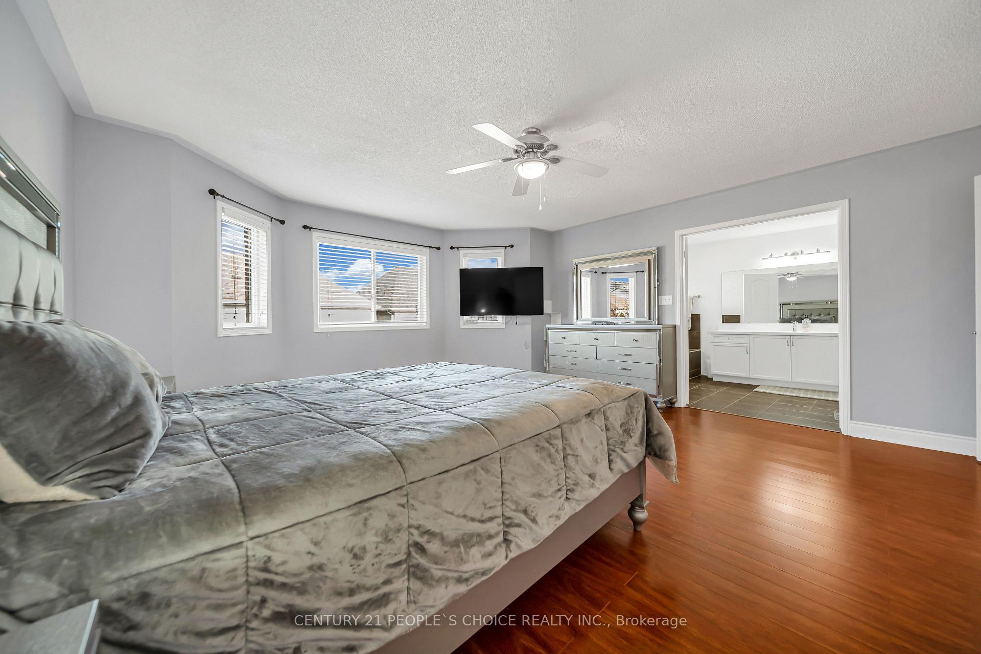 Photo 29 of 36 Humbolt Crescent, Brampton, Fletcher's Meadow — HOMEH