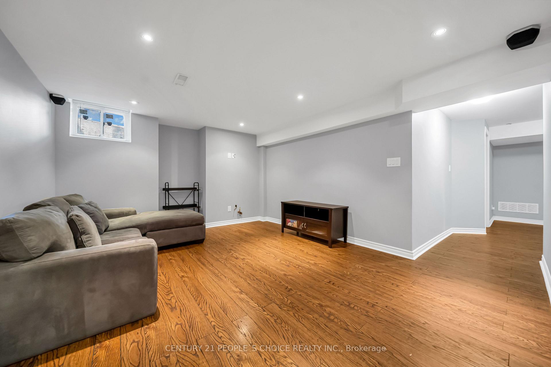 Photo 41 of 36 Humbolt Crescent, Brampton, Fletcher's Meadow — HOMEH