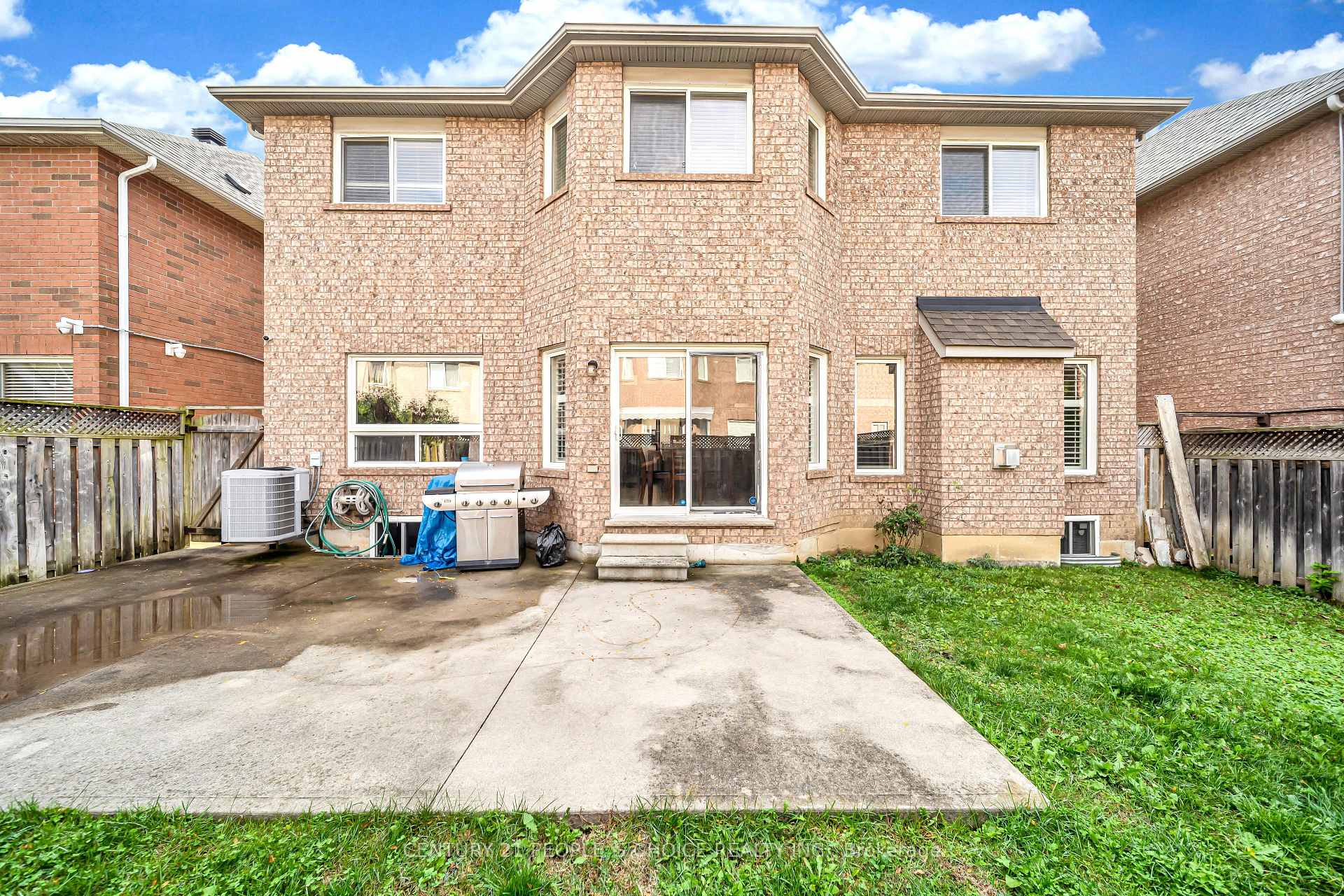 Photo 45 of 36 Humbolt Crescent, Brampton, Fletcher's Meadow — HOMEH