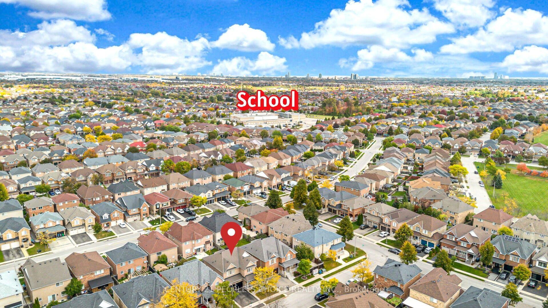 Photo 46 of 36 Humbolt Crescent, Brampton, Fletcher's Meadow — HOMEH