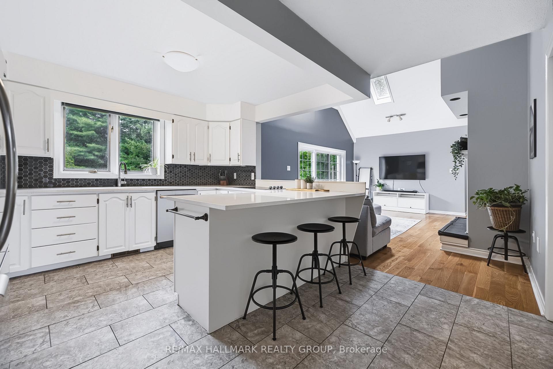 Photo 19 of 2346 Bathurst 5th Concession Road, Perth, Perth — HOMEH