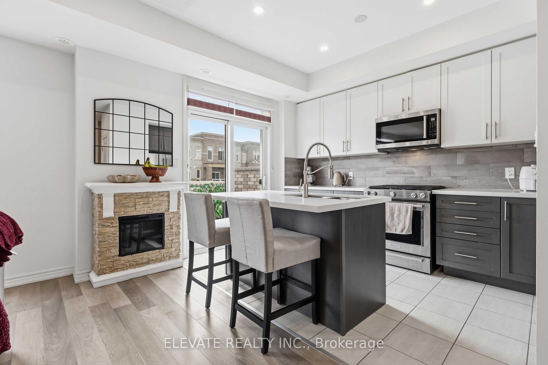 Photo 4 of Unit 98, 1808 Rex Heath Drive, Pickering, Duffin Heights — HOMEH