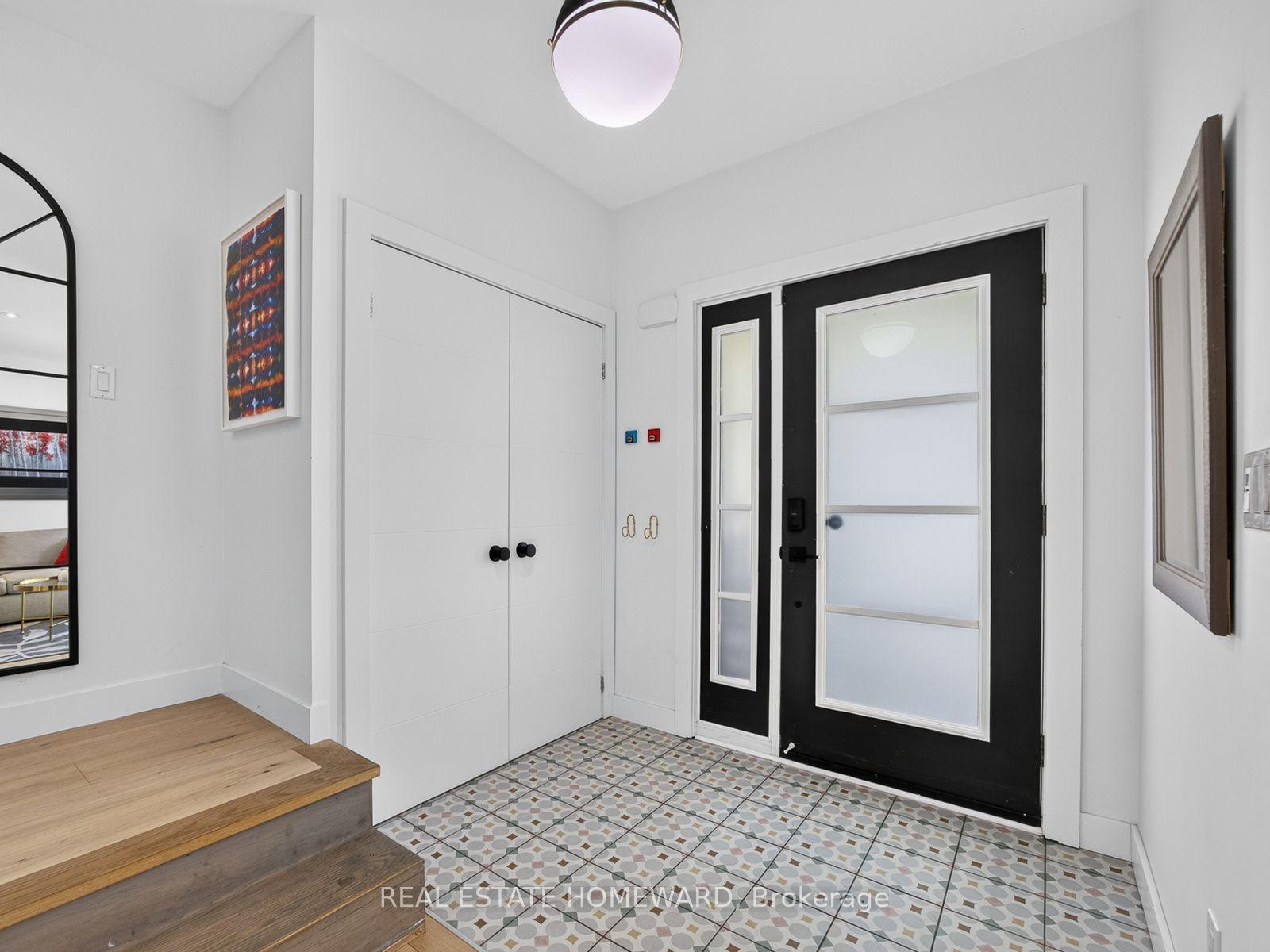 Photo 2 of 69 Ringley Avenue, Etobicoke, Stonegate-Queensway — HOMEH