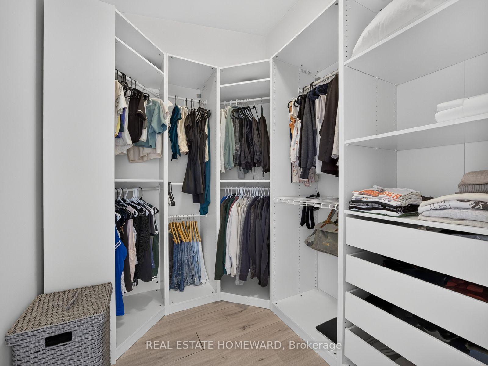Photo 18 of 69 Ringley Avenue, Etobicoke, Stonegate-Queensway — HOMEH