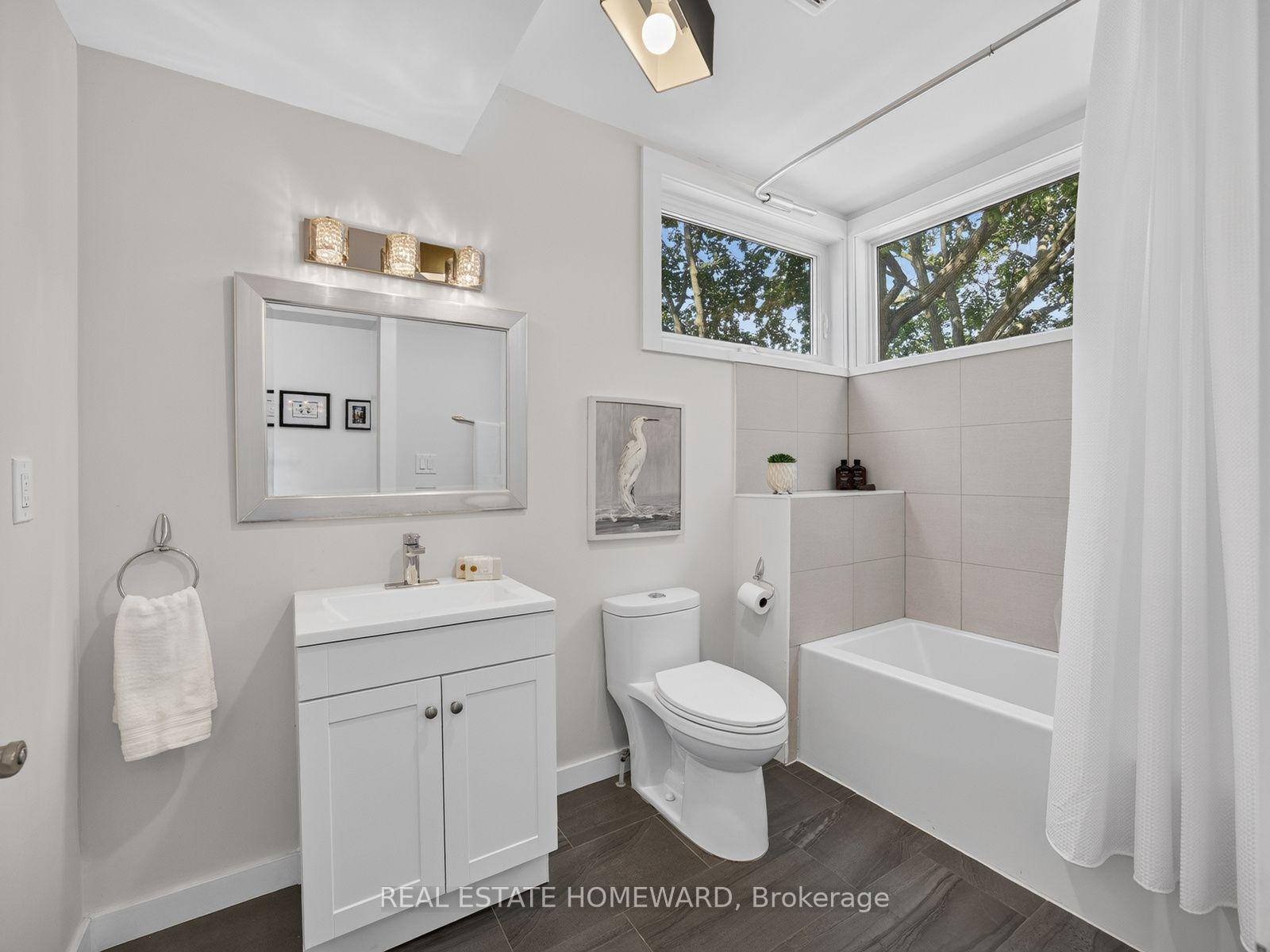 Photo 23 of 69 Ringley Avenue, Etobicoke, Stonegate-Queensway — HOMEH