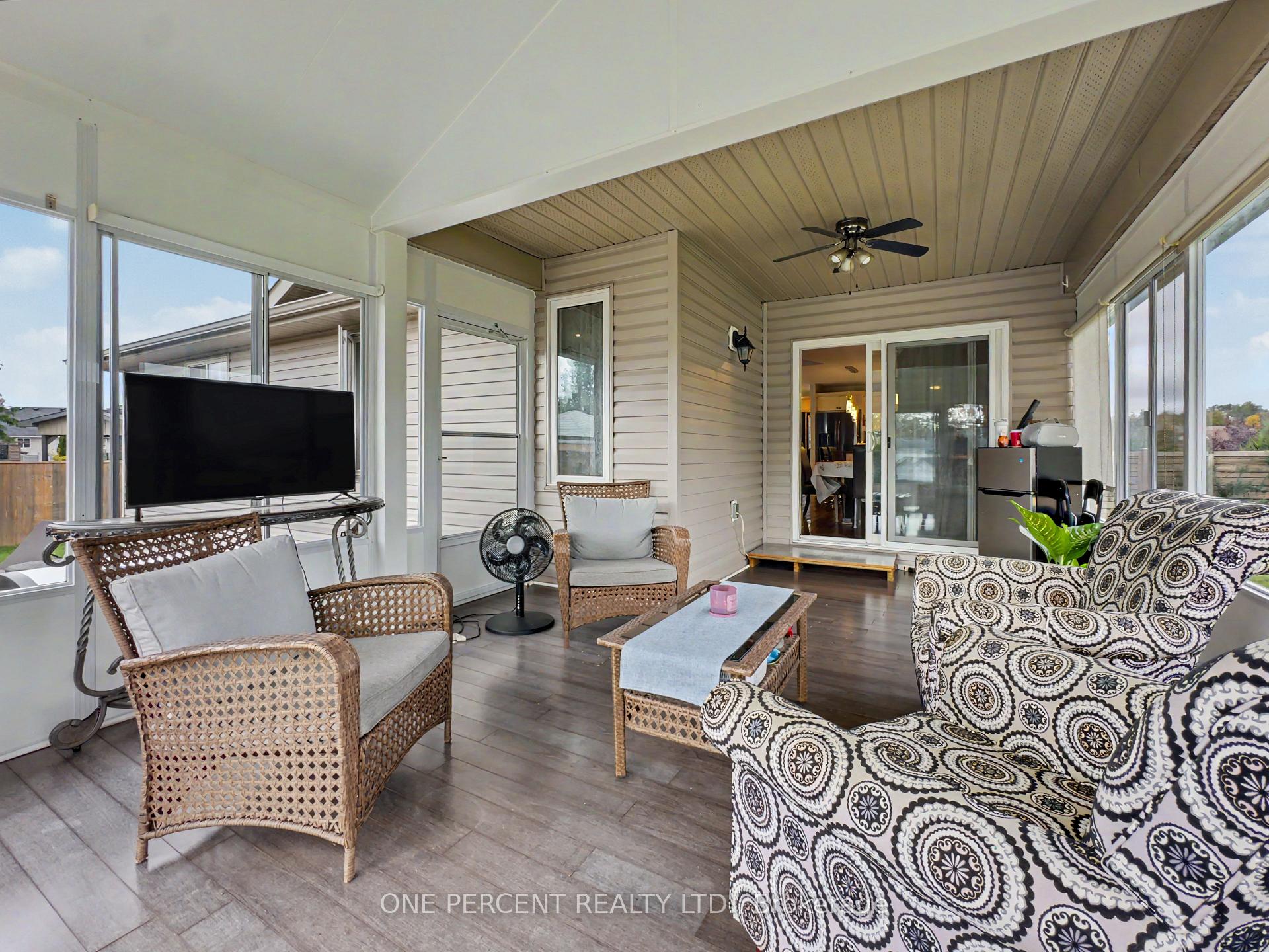Photo 16 of 36 Nautical Lane, Brighton — HOMEH