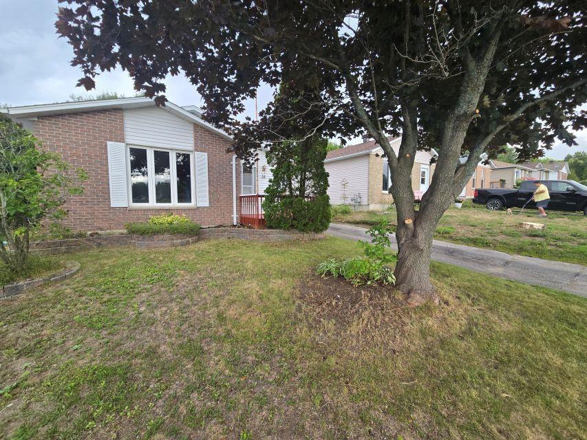 Photo 1 of 58 Taylor Boulevard, Elliot Lake — HOMEH