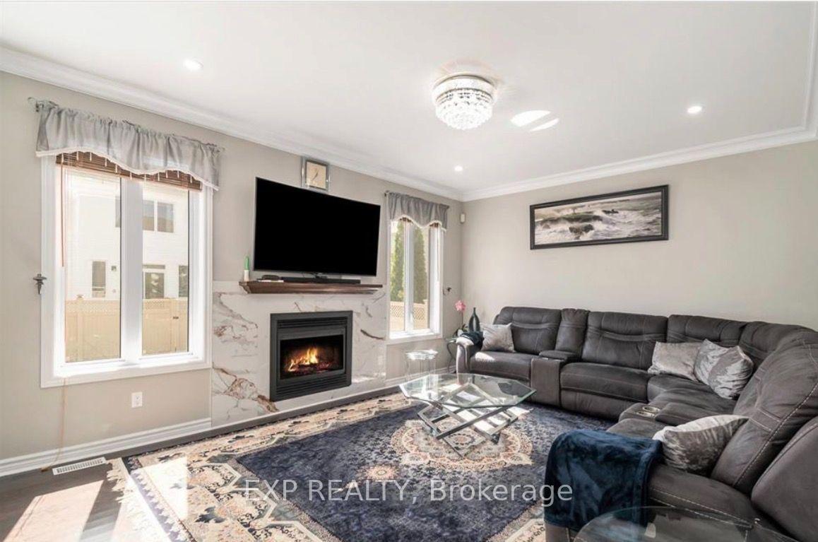 Photo 5 of 1015 Winterspring Ridge W, Ottawa, Avalon East — HOMEH