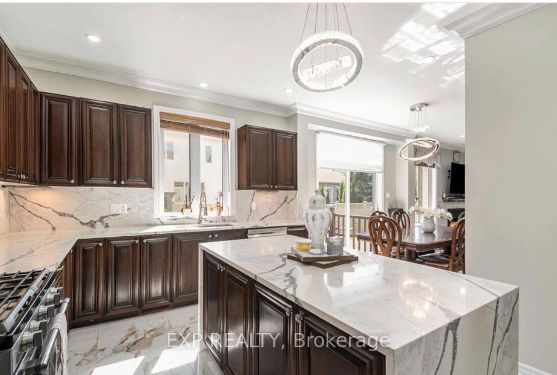 Photo 8 of 1015 Winterspring Ridge W, Ottawa, Avalon East — HOMEH
