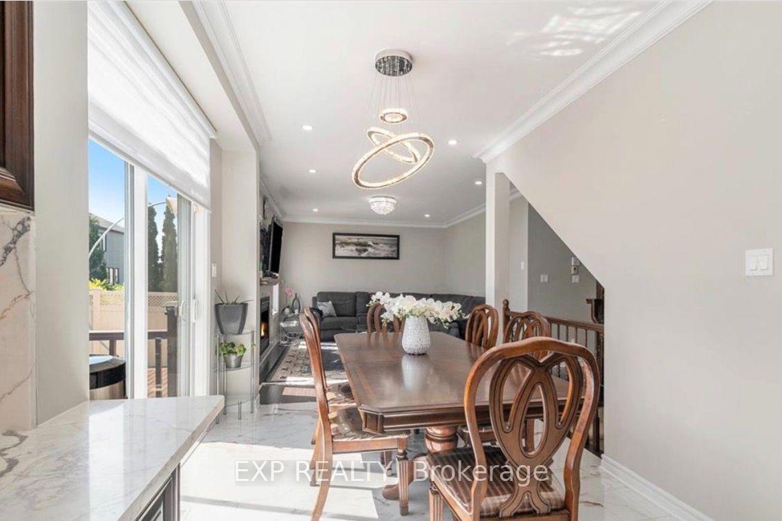 Photo 12 of 1015 Winterspring Ridge W, Ottawa, Avalon East — HOMEH