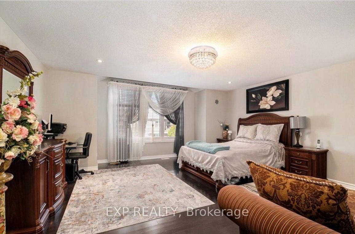 Photo 16 of 1015 Winterspring Ridge W, Ottawa, Avalon East — HOMEH