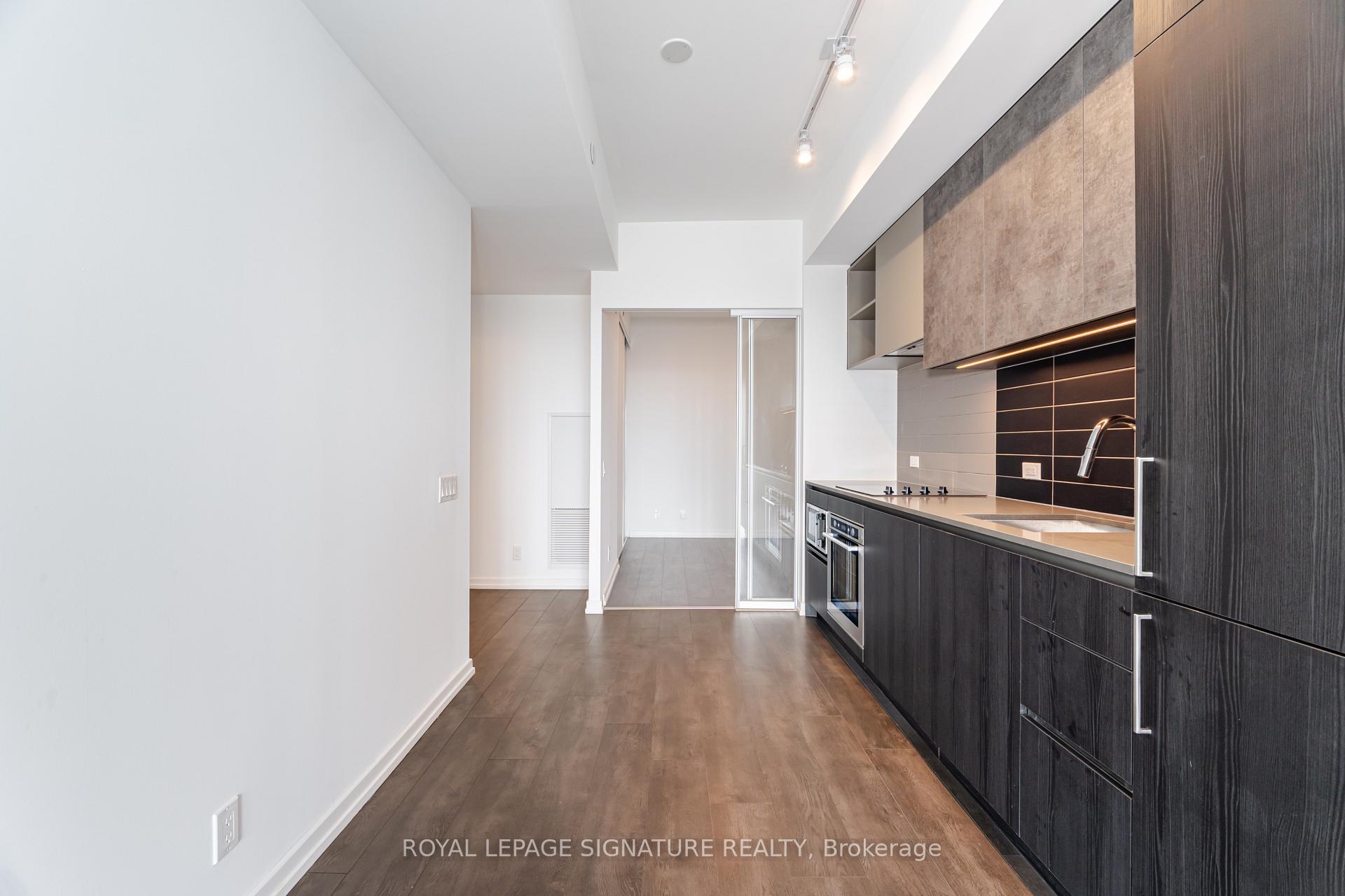 Photo 4 of Unit 4508, 7890 Jane Street, Vaughan, Vaughan Corporate Centre — HOMEH