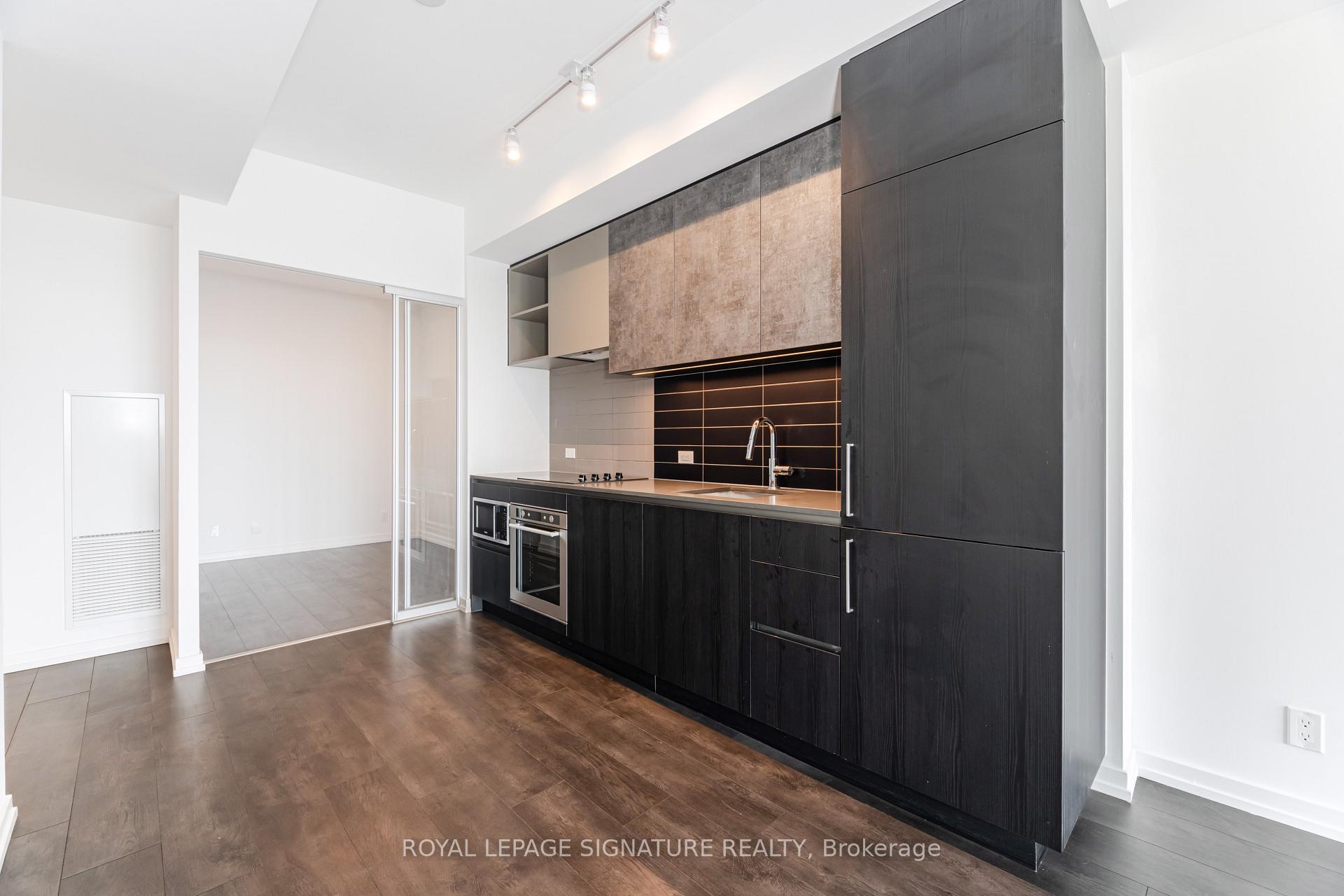 Photo 5 of Unit 4508, 7890 Jane Street, Vaughan, Vaughan Corporate Centre — HOMEH