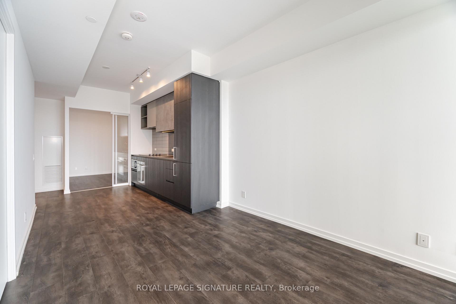 Photo 11 of Unit 4508, 7890 Jane Street, Vaughan, Vaughan Corporate Centre — HOMEH