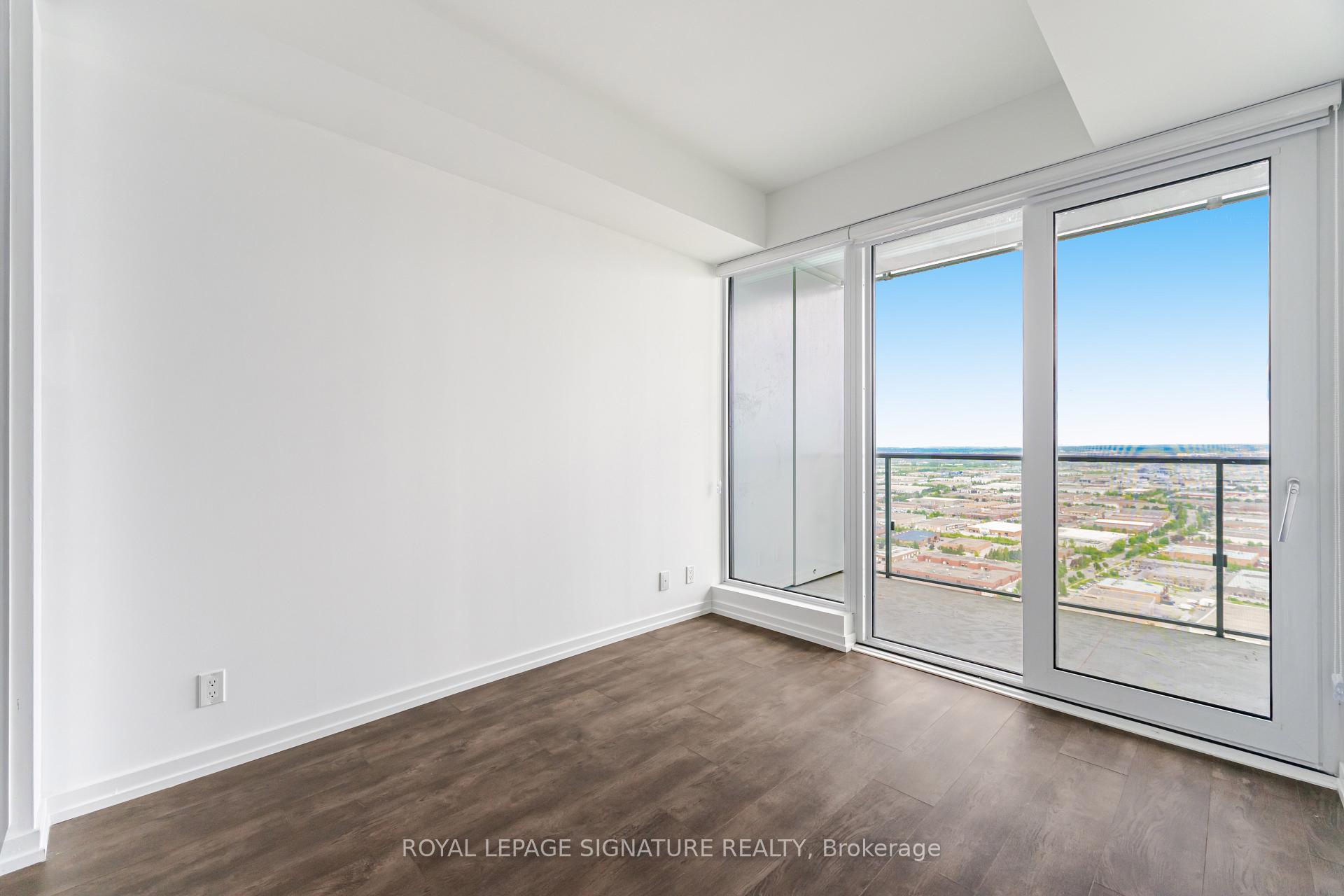 Photo 12 of Unit 4508, 7890 Jane Street, Vaughan, Vaughan Corporate Centre — HOMEH
