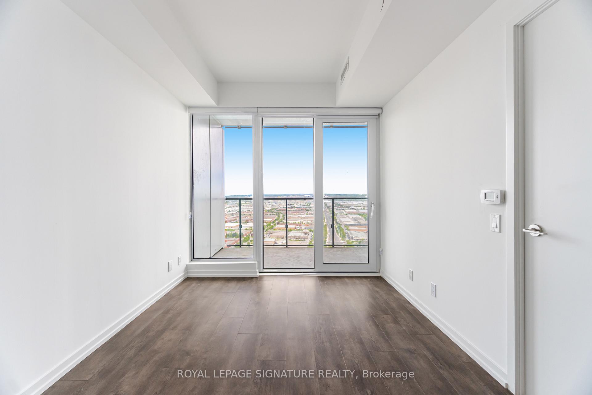 Photo 13 of Unit 4508, 7890 Jane Street, Vaughan, Vaughan Corporate Centre — HOMEH