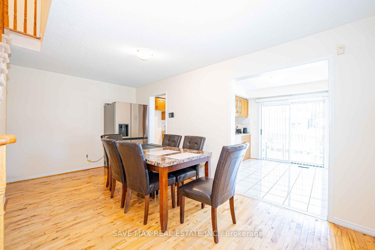 Photo 11 of 1 Kitto Court, Brampton, Fletcher's West — HOMEH