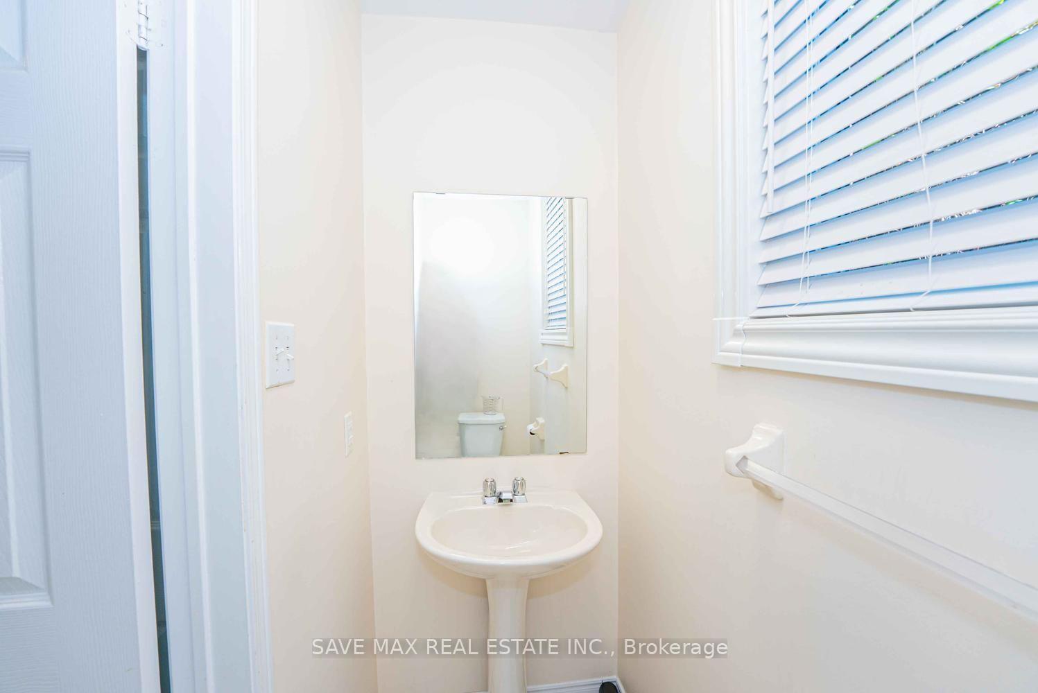 Photo 20 of 1 Kitto Court, Brampton, Fletcher's West — HOMEH