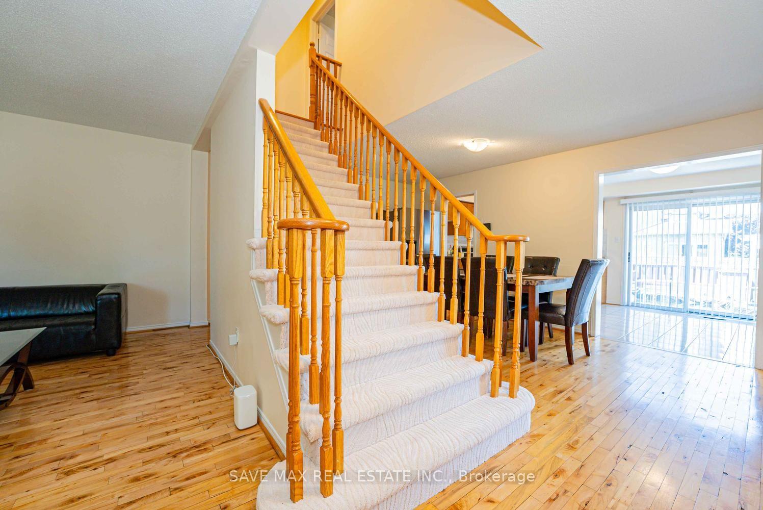 Photo 22 of 1 Kitto Court, Brampton, Fletcher's West — HOMEH