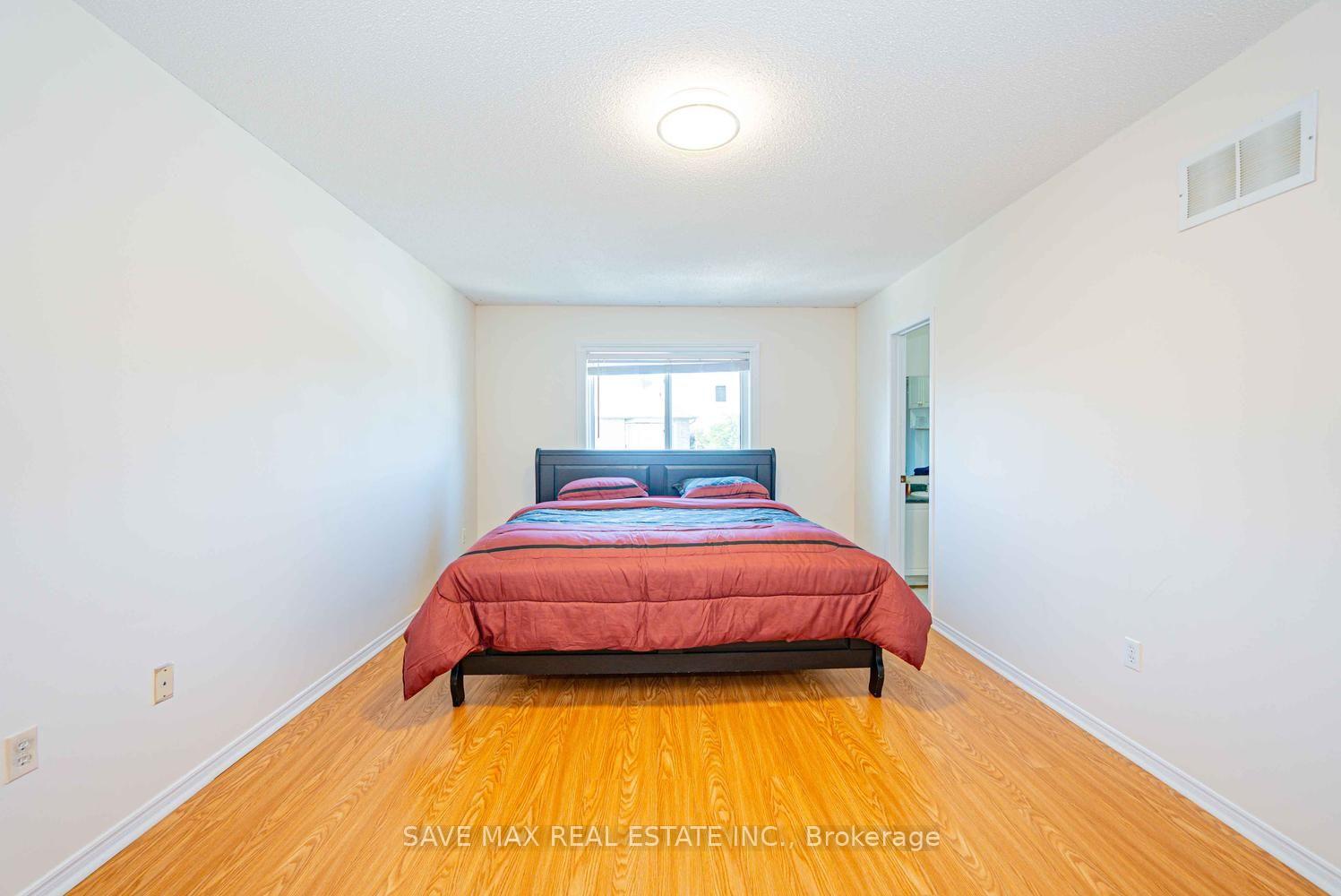 Photo 26 of 1 Kitto Court, Brampton, Fletcher's West — HOMEH