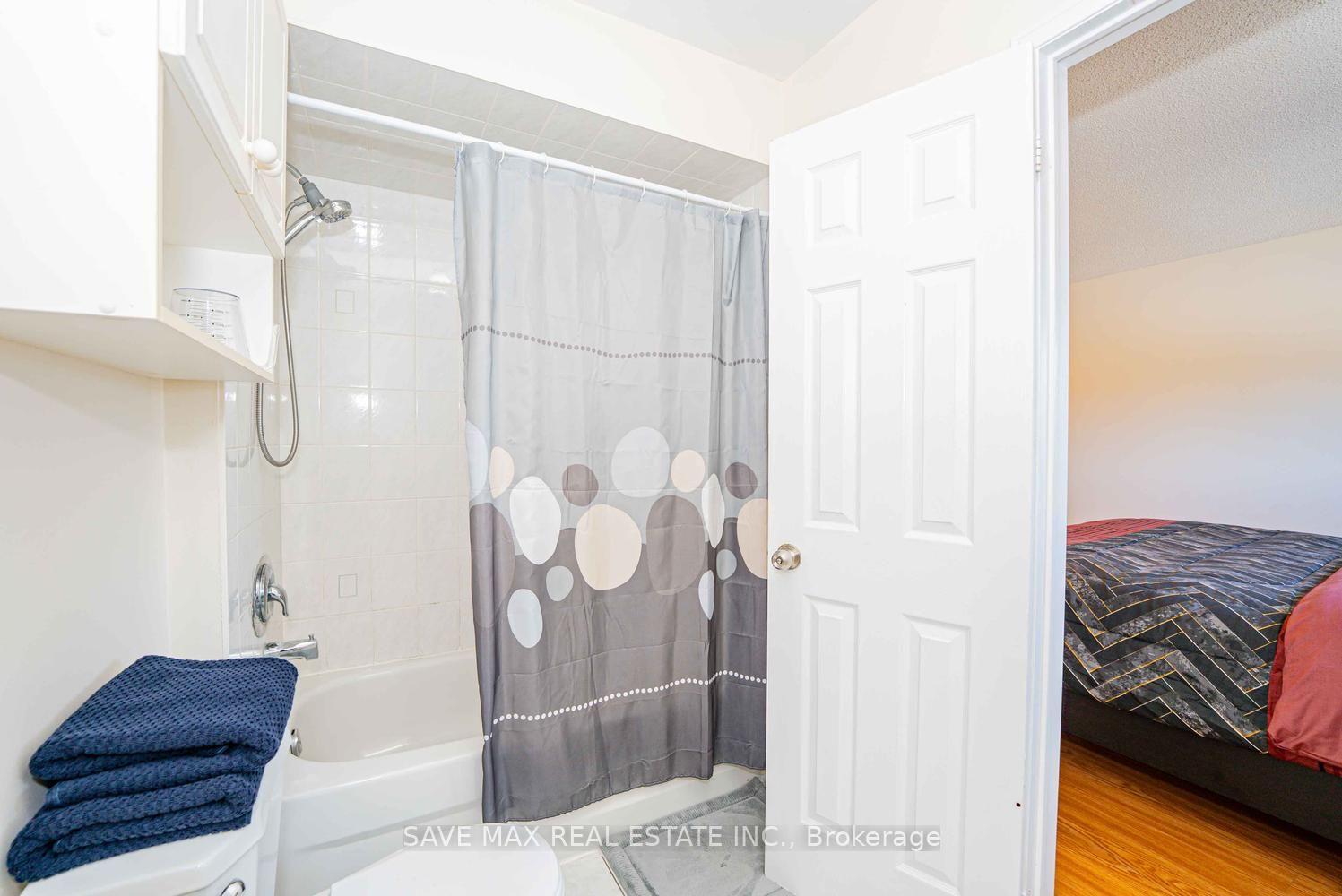 Photo 28 of 1 Kitto Court, Brampton, Fletcher's West — HOMEH
