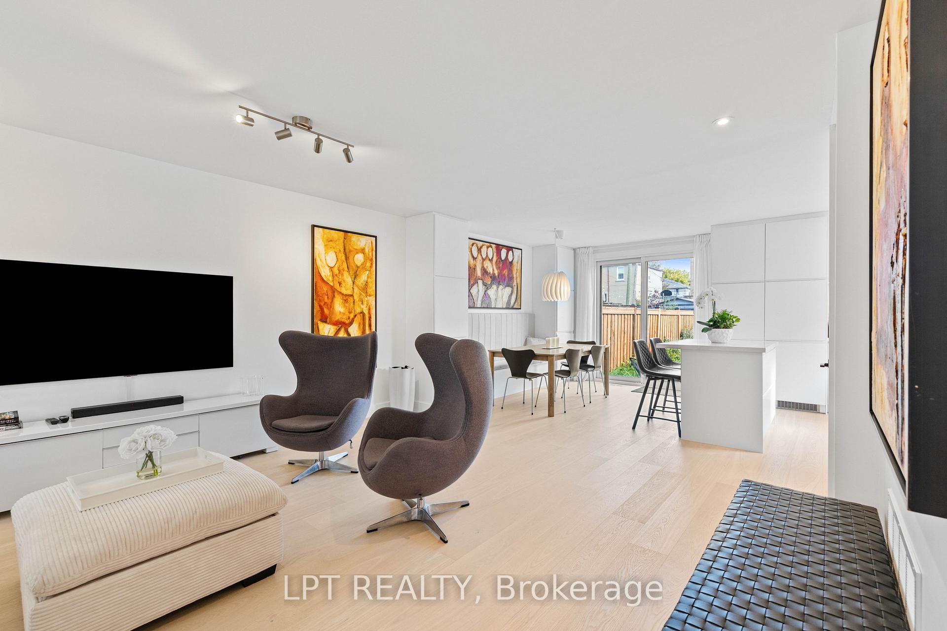 Photo 7 of 55 Laurel Avenue, Scarborough, Kennedy Park — HOMEH