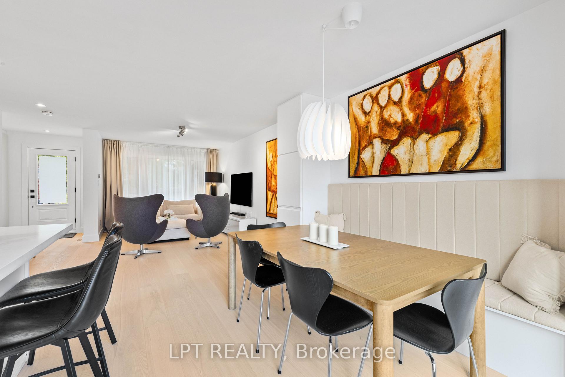 Photo 9 of 55 Laurel Avenue, Scarborough, Kennedy Park — HOMEH