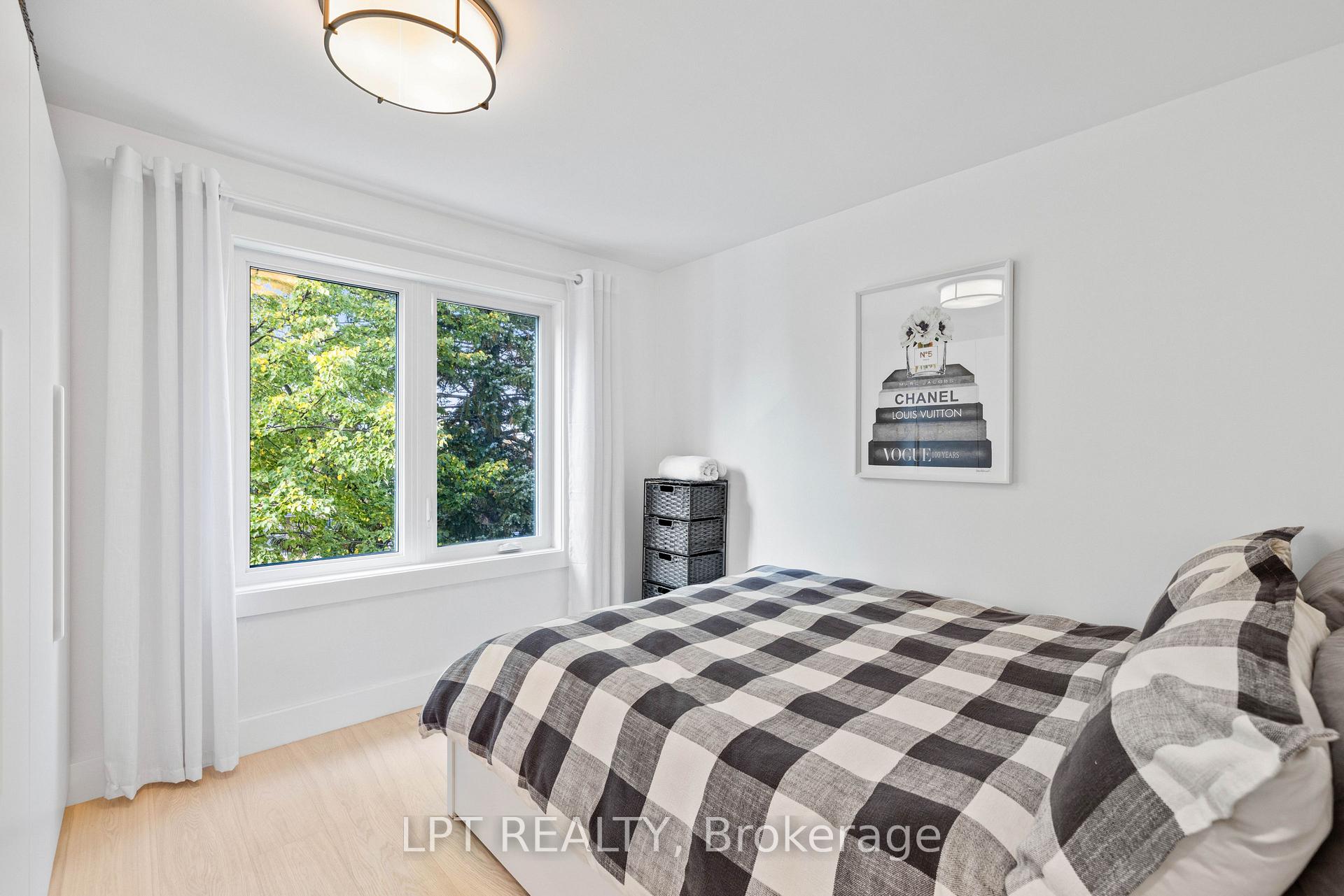 Photo 19 of 55 Laurel Avenue, Scarborough, Kennedy Park — HOMEH